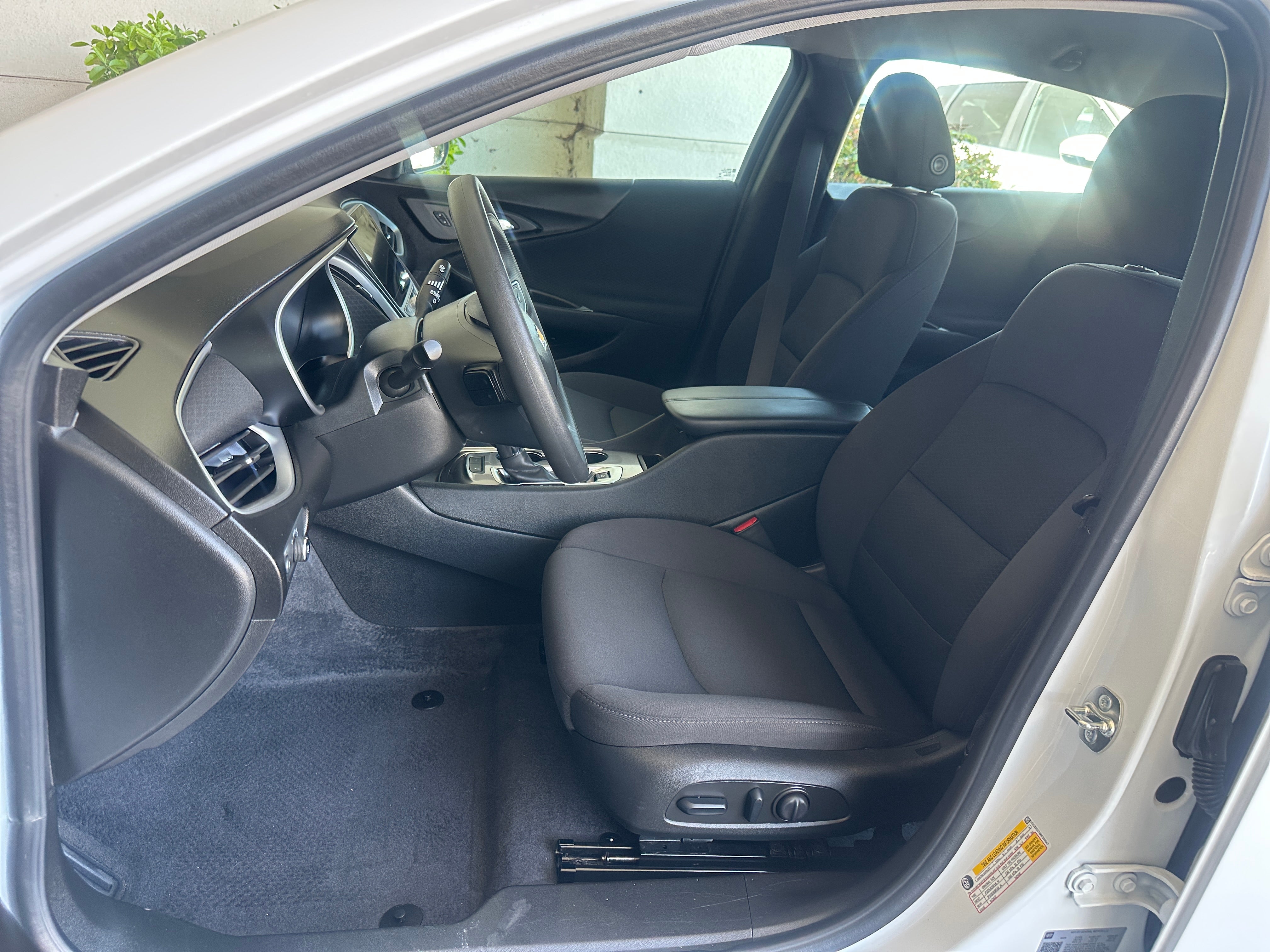 2024 Chevrolet Malibu LT 2