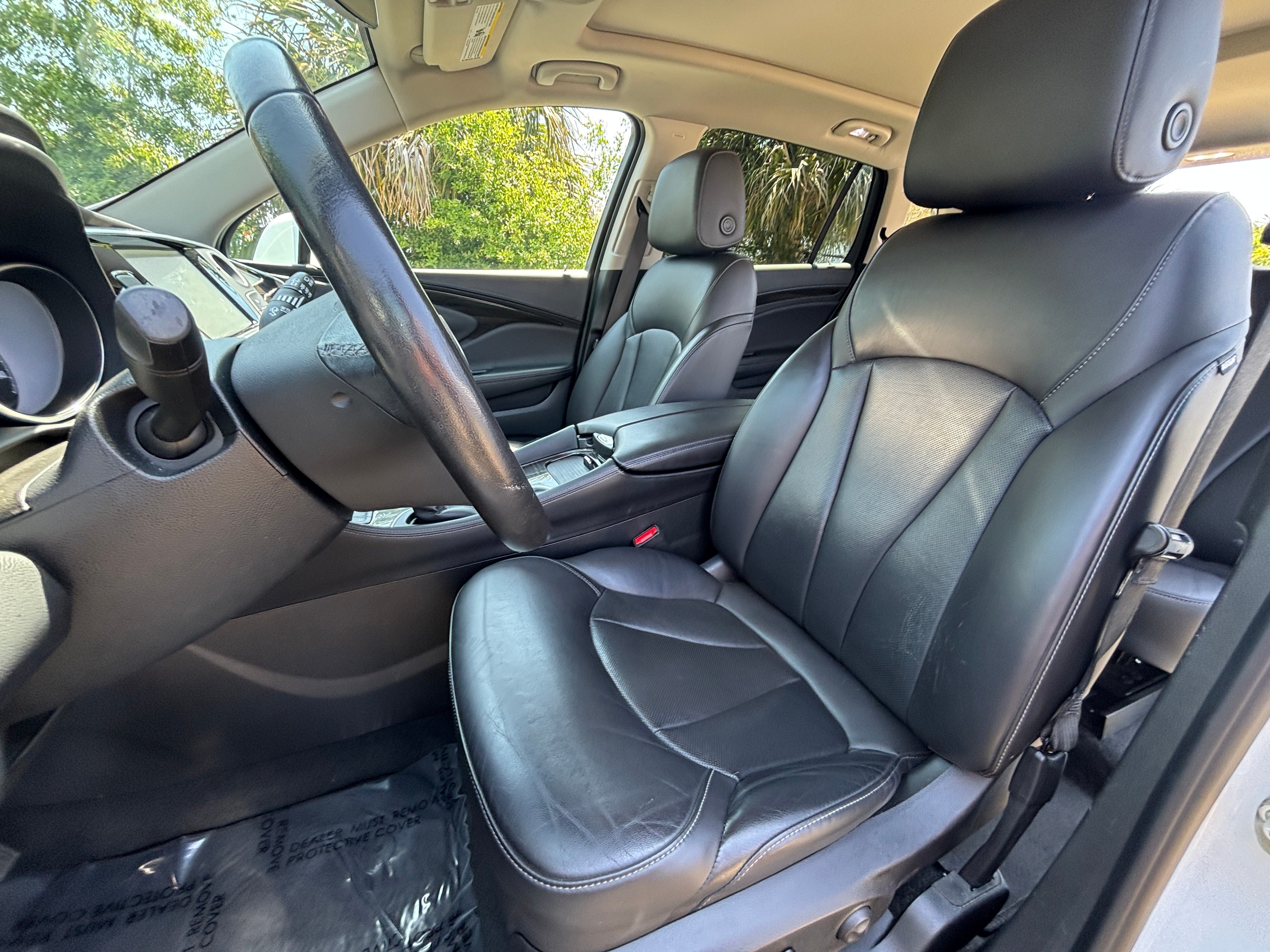 2020 Buick Envision Essence 2
