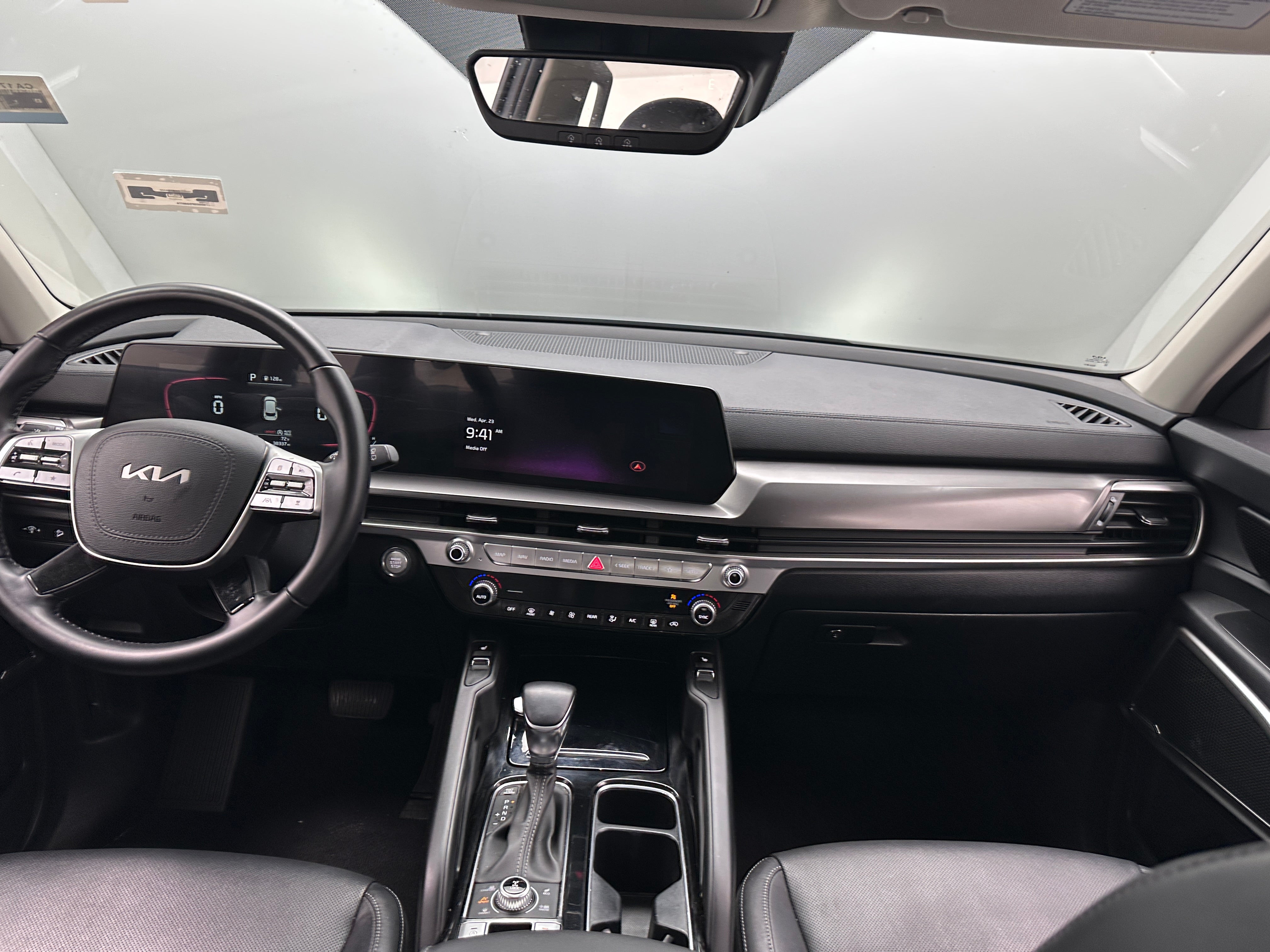 2023 Kia Telluride S 2