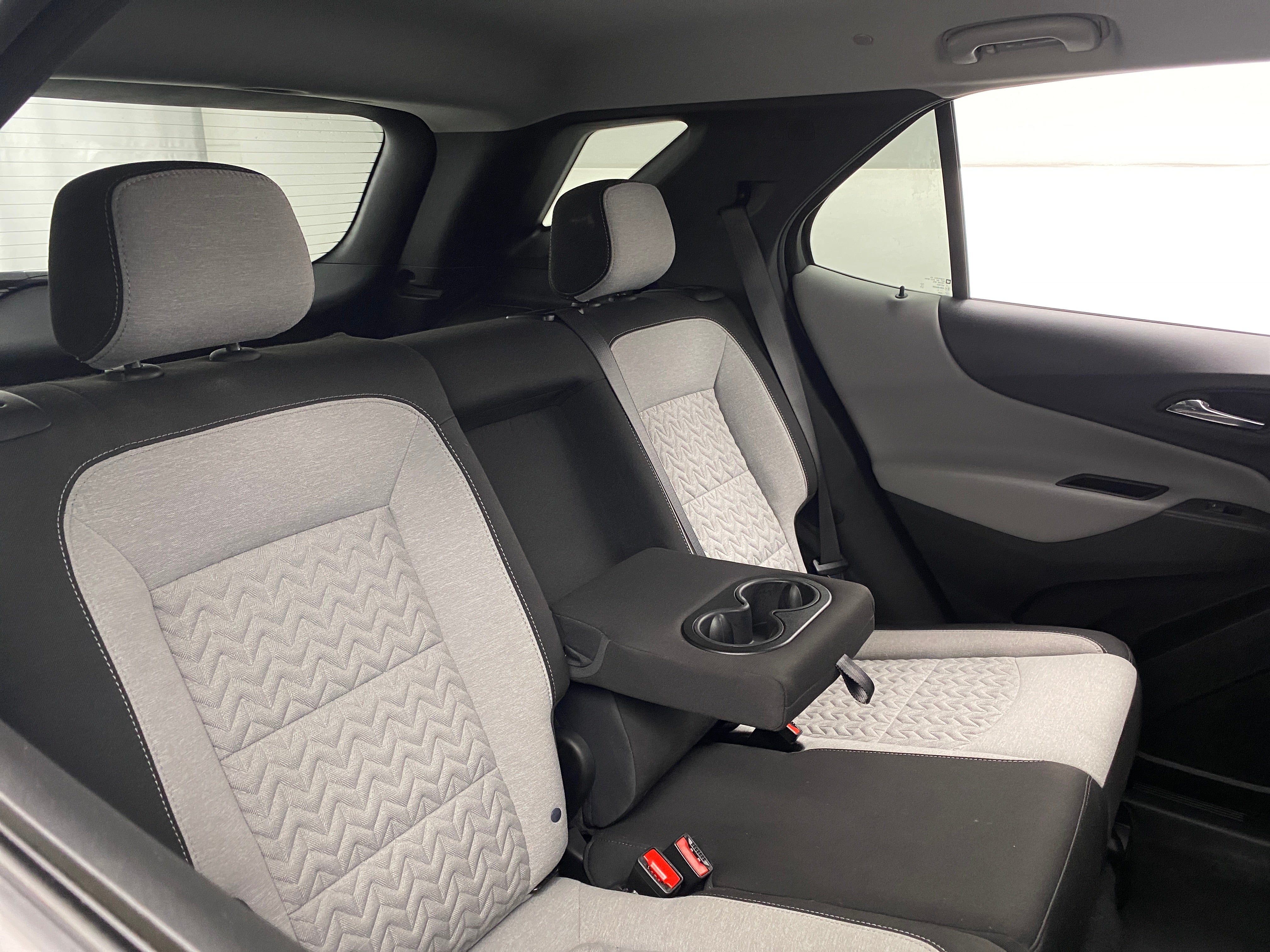 2022 Chevrolet Equinox LS 6