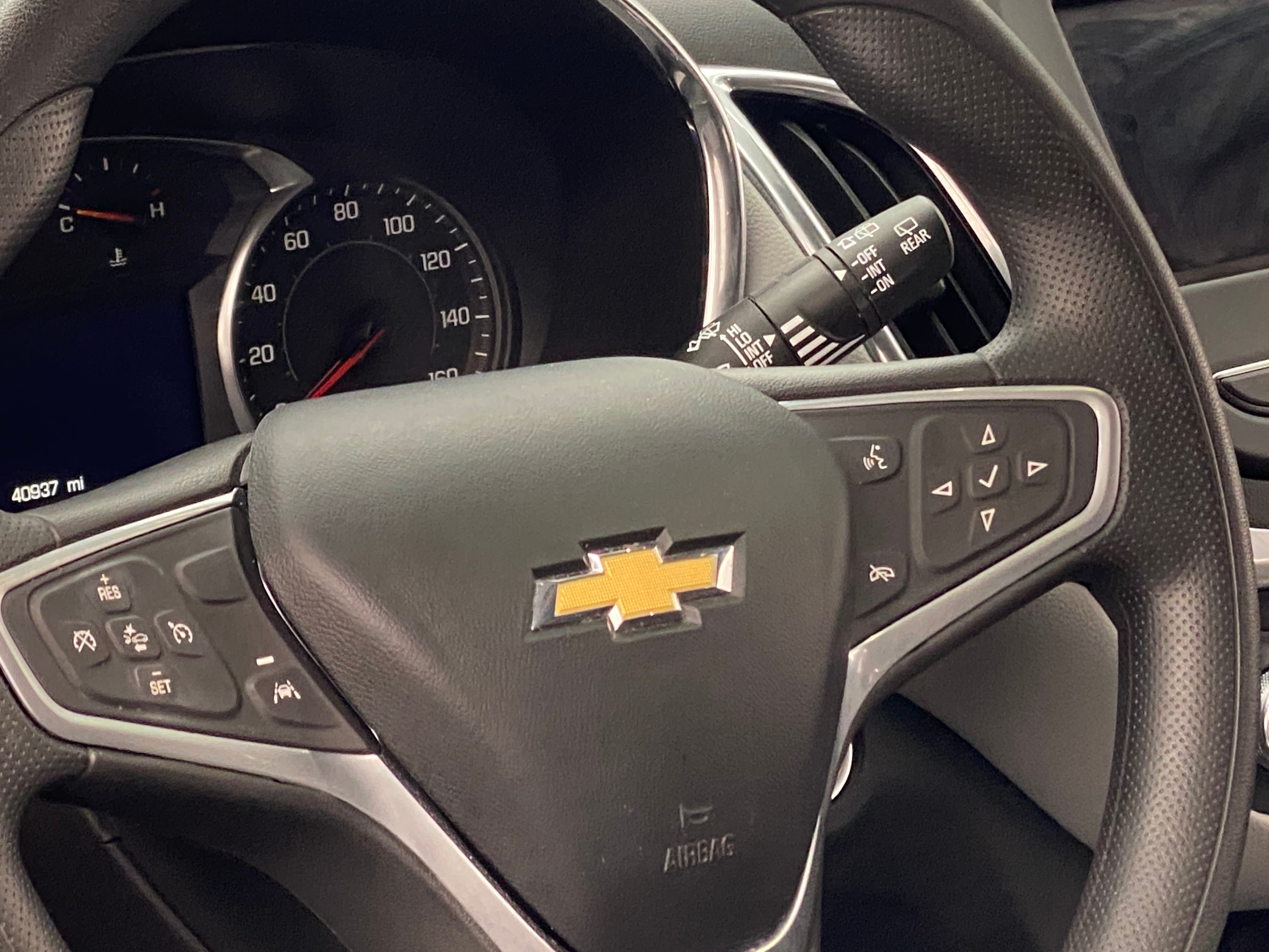 2022 Chevrolet Equinox LS 5