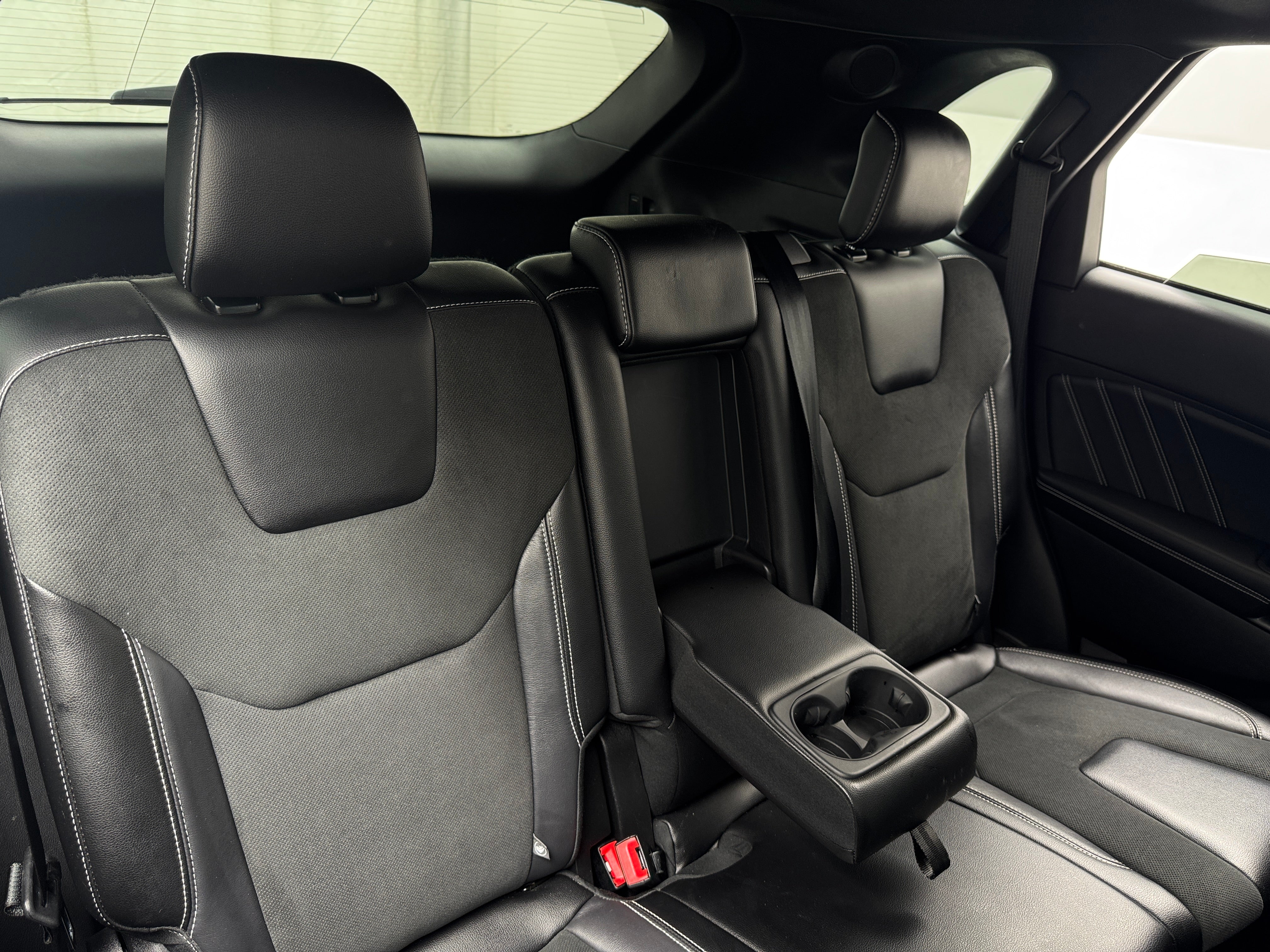 2024 Ford Edge ST 5