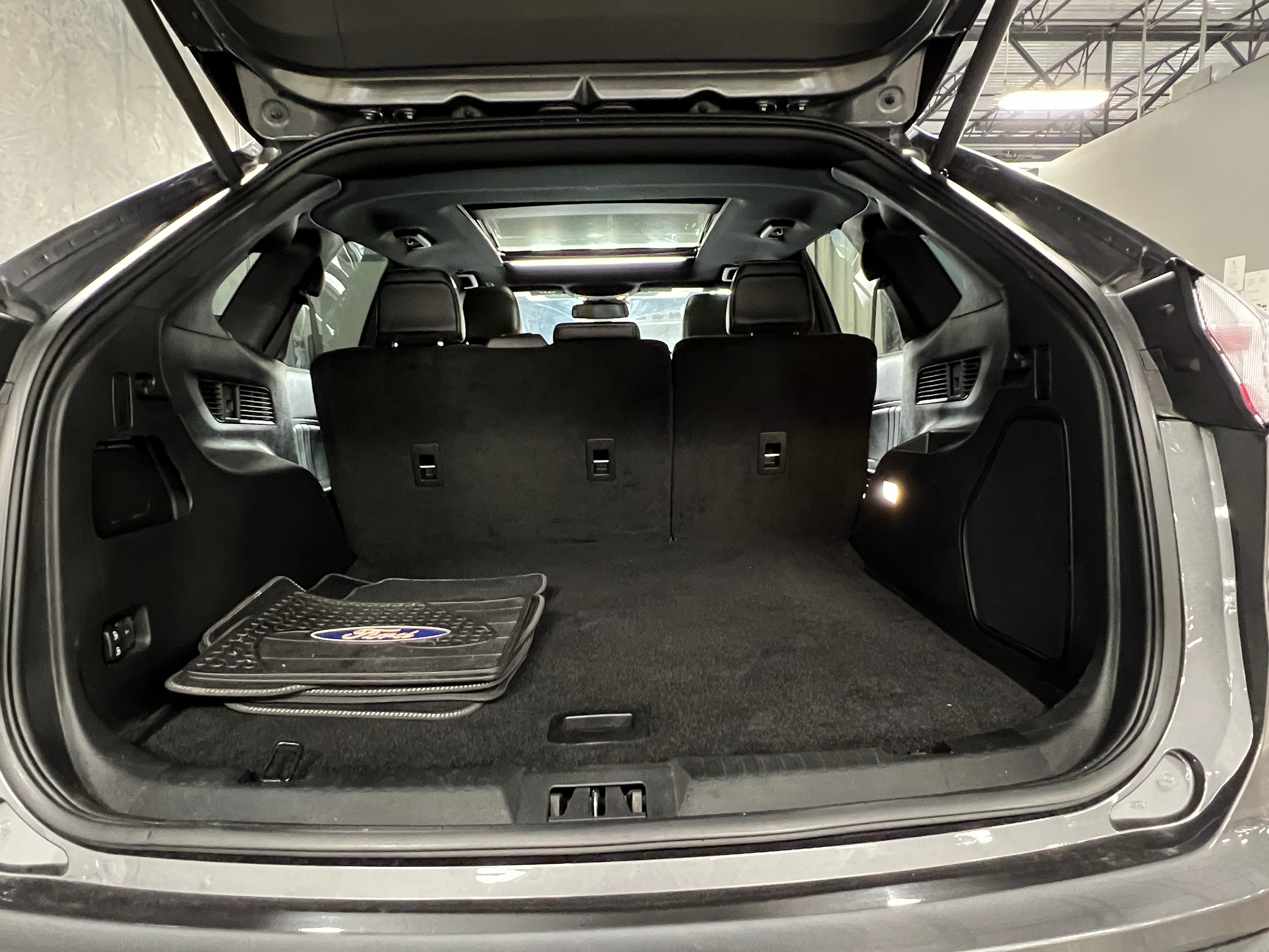 2024 Ford Edge ST 6