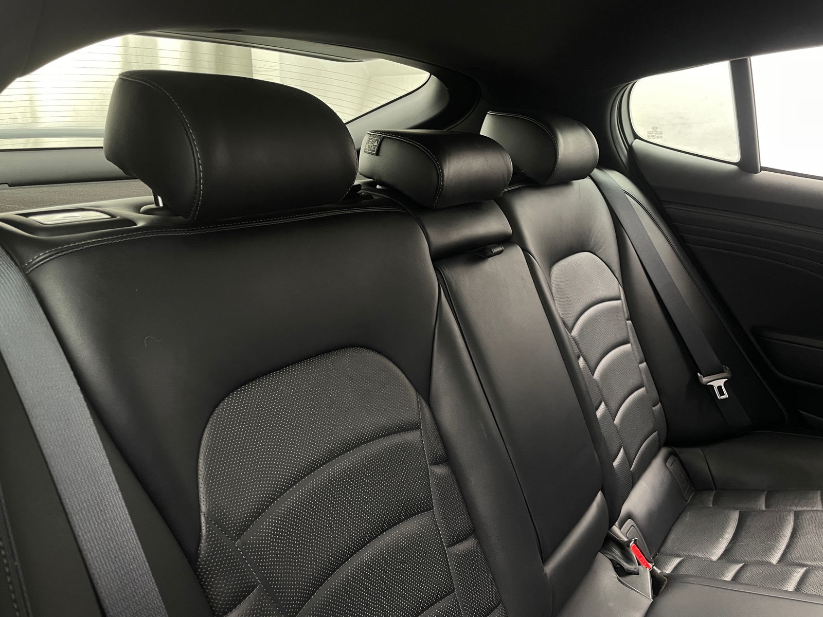 Thumbnail: 2022 Kia Stinger - 5