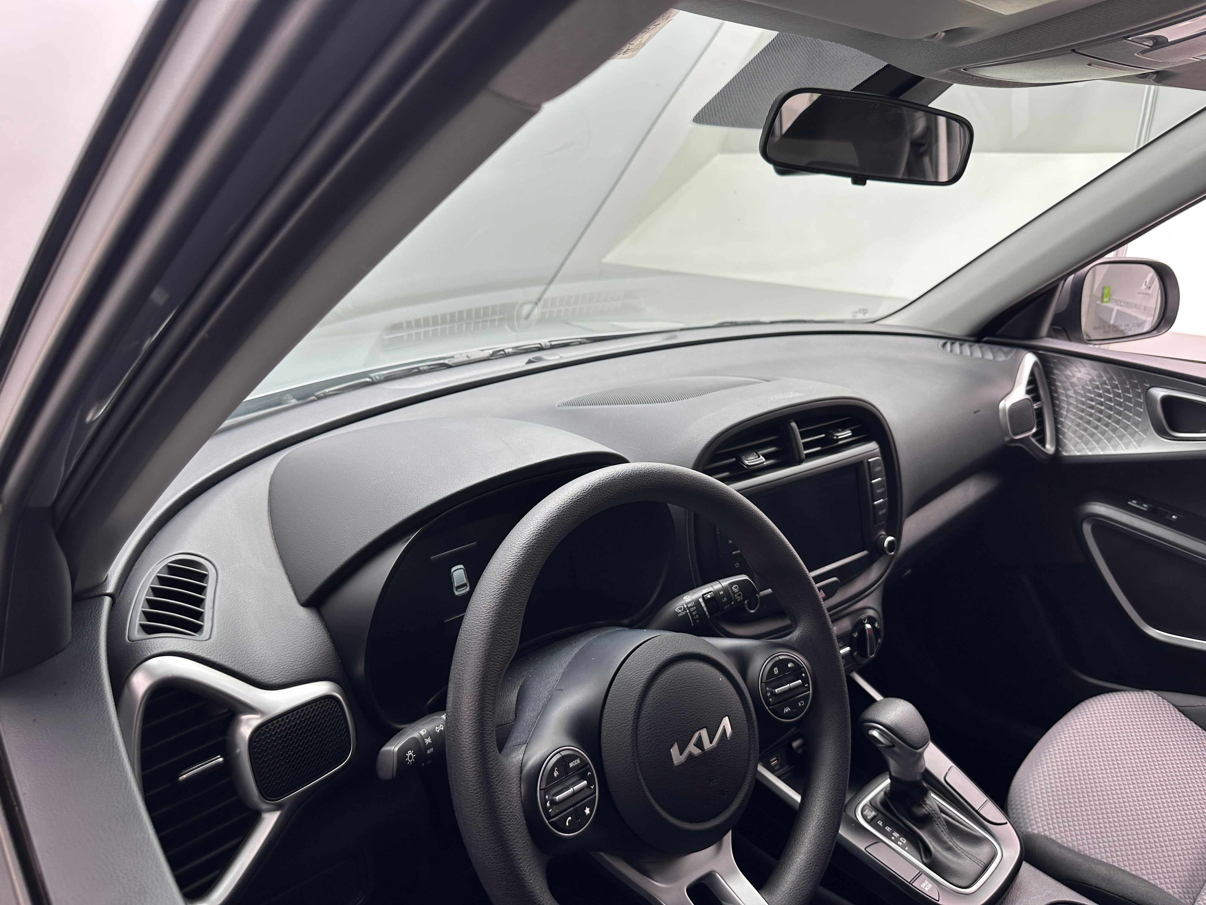 2024 Kia Soul LX 3