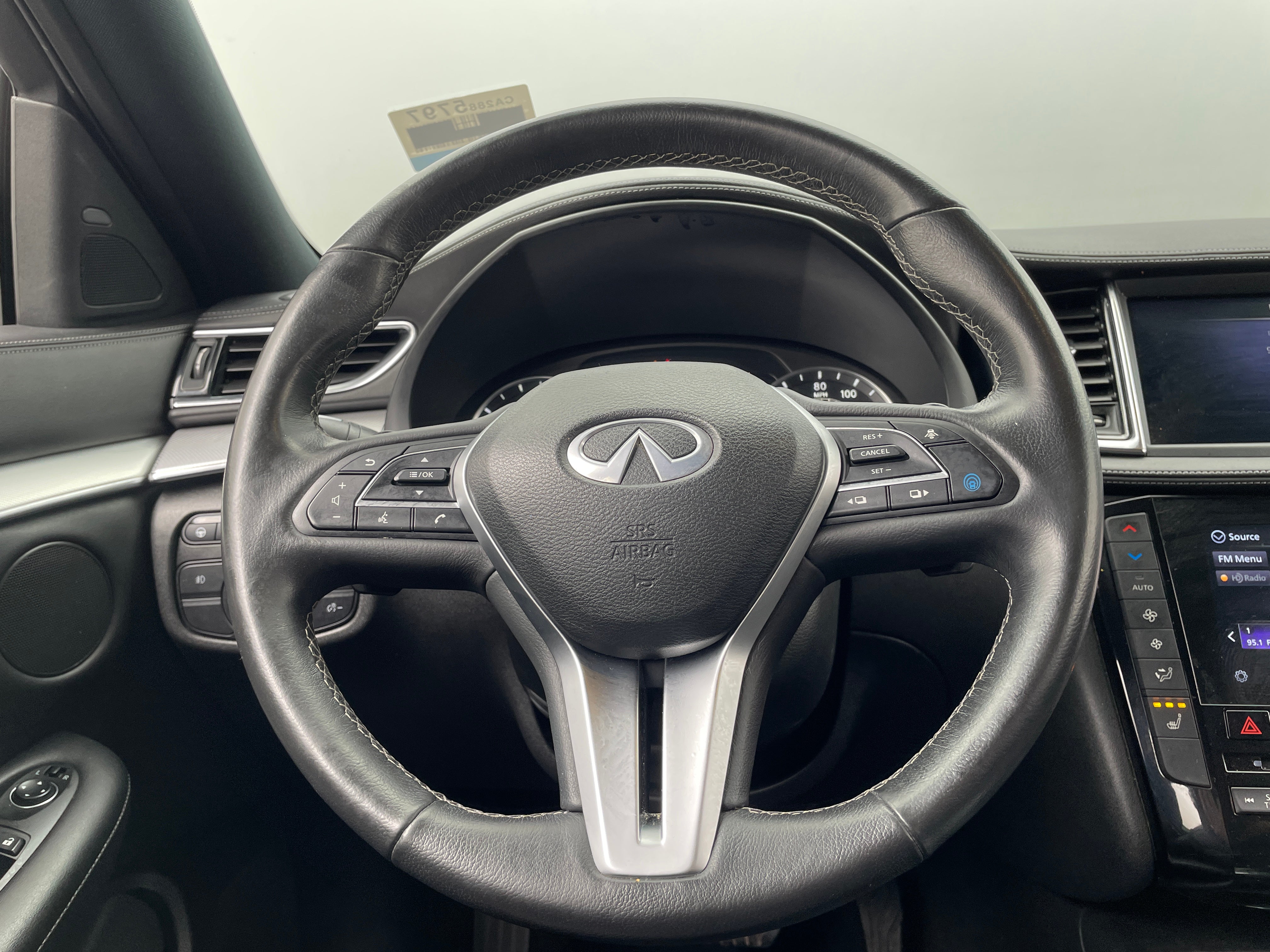 2021 INFINITI QX50 Luxe 4