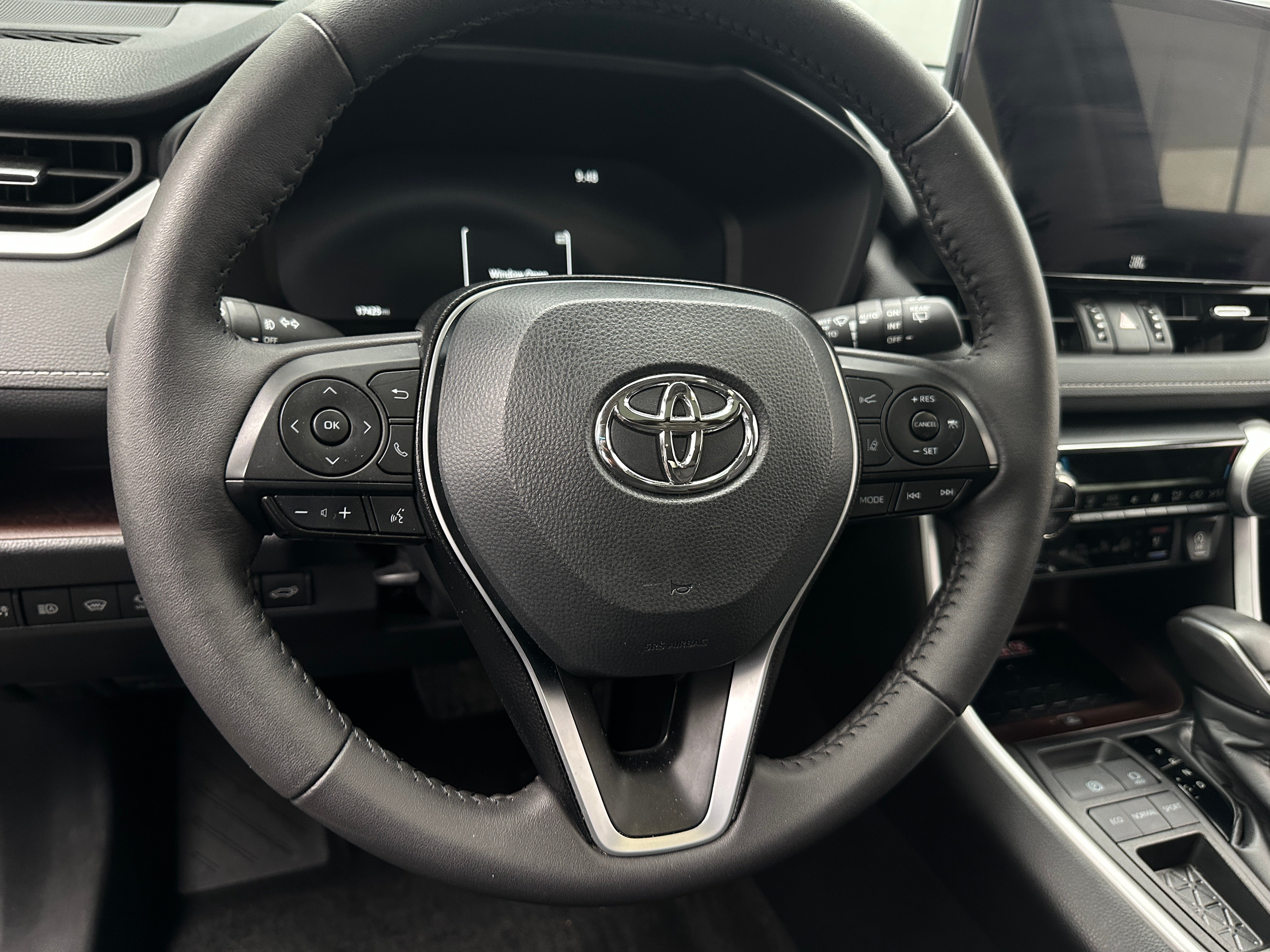 2024 Toyota RAV4 Limited 4