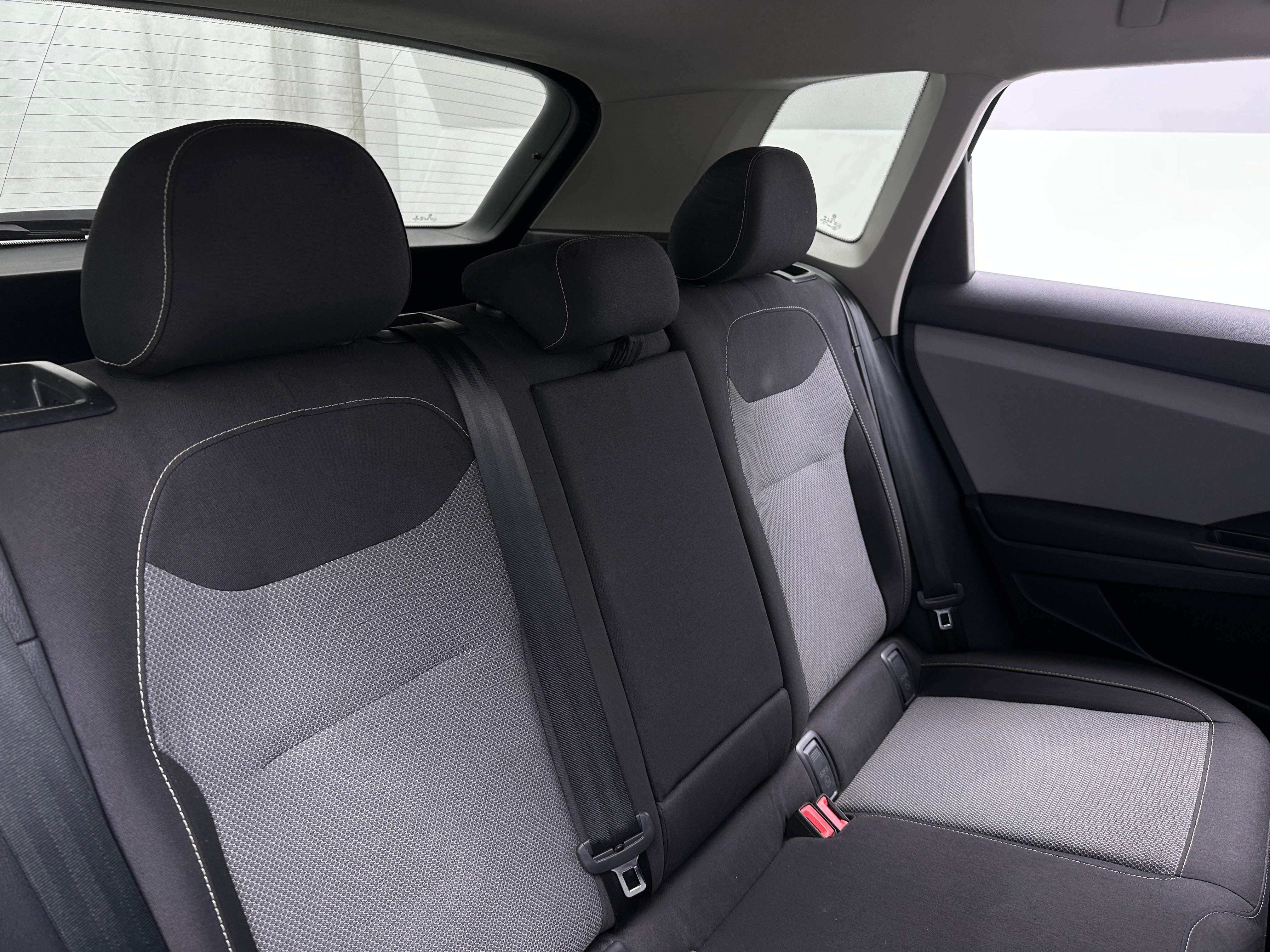 2022 Volkswagen Taos S 6