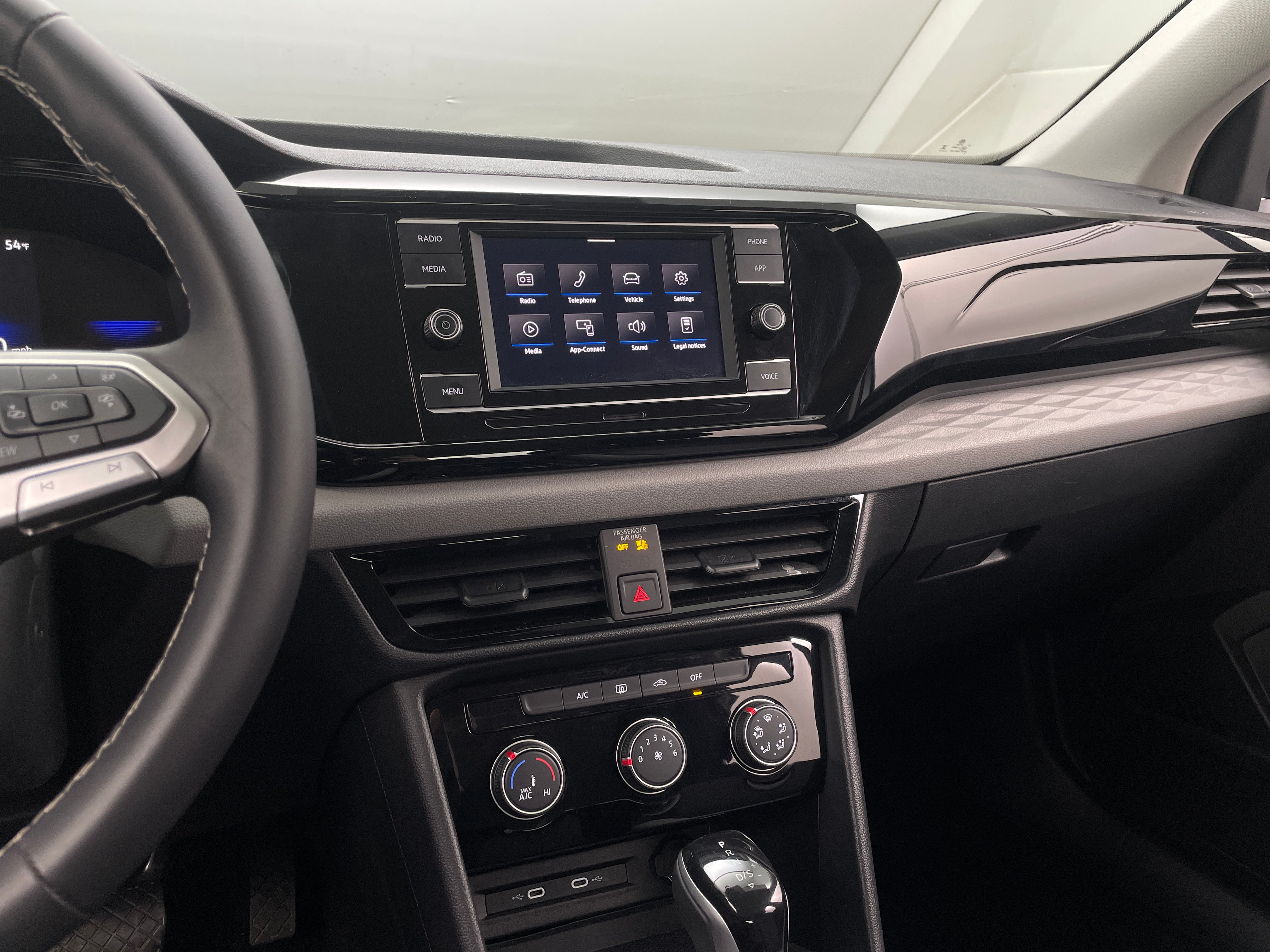 2024 Volkswagen Taos S 4