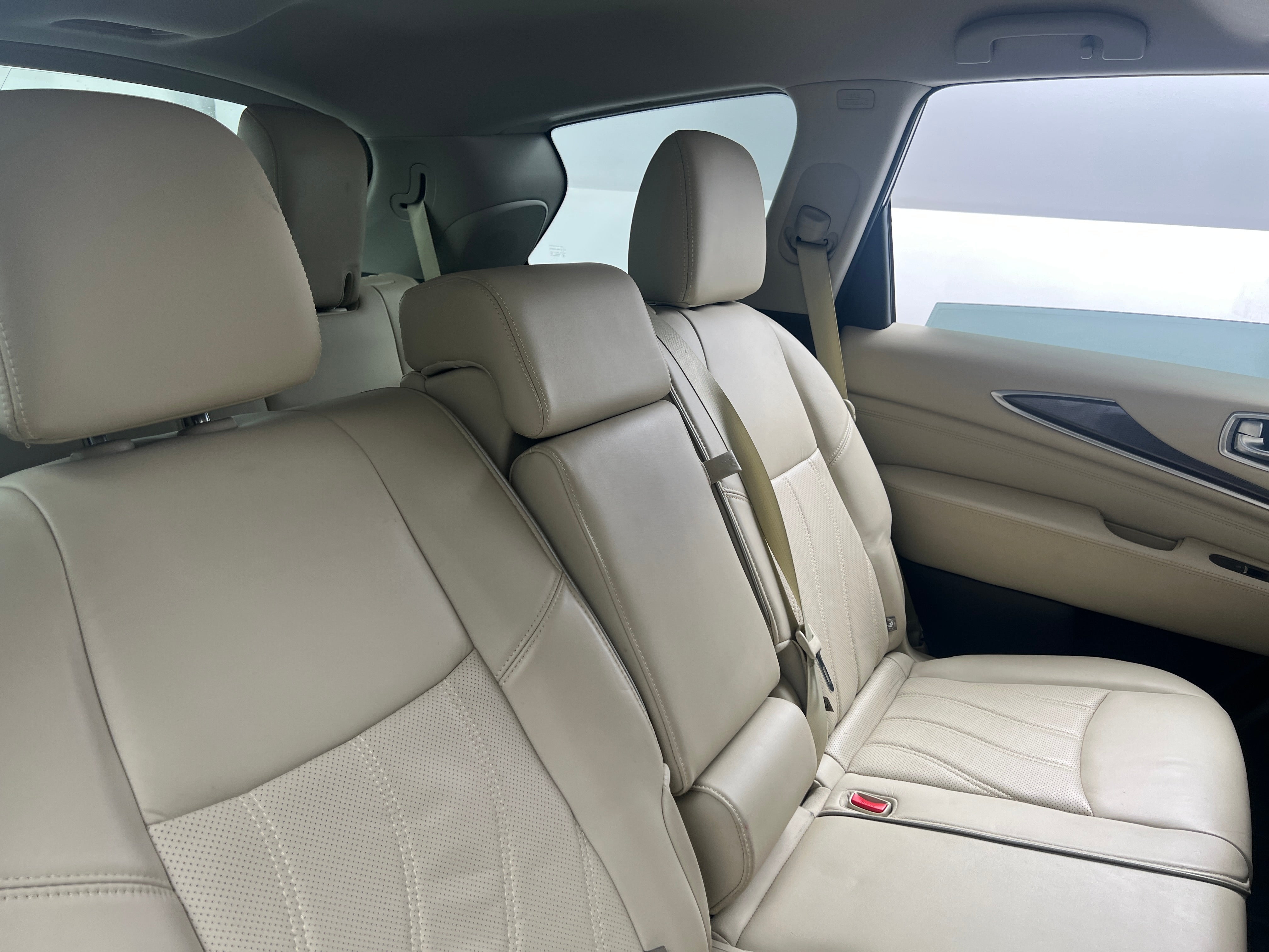 2017 INFINITI QX60  5