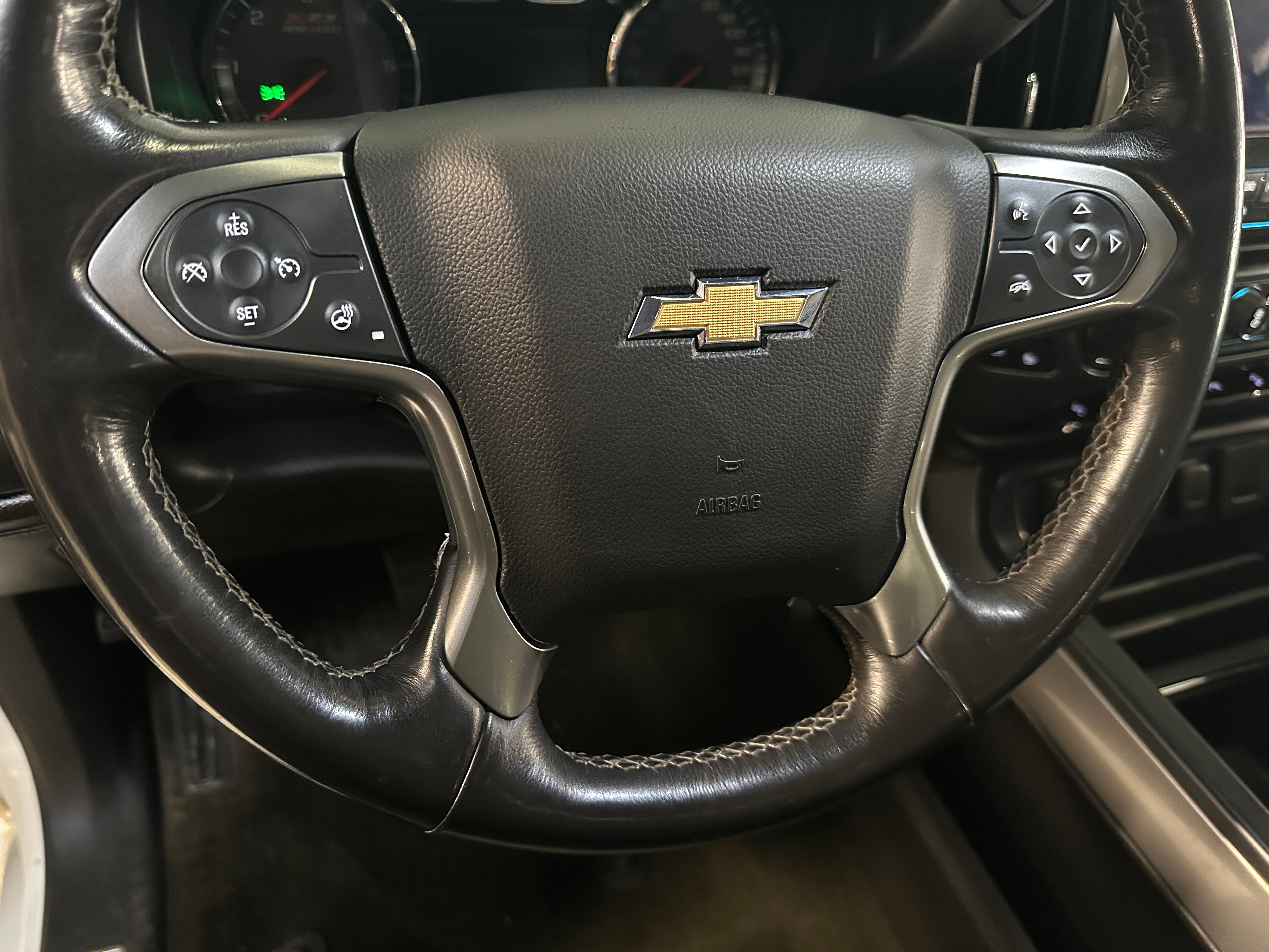 2016 Chevrolet Silverado 1500 LTZ 4