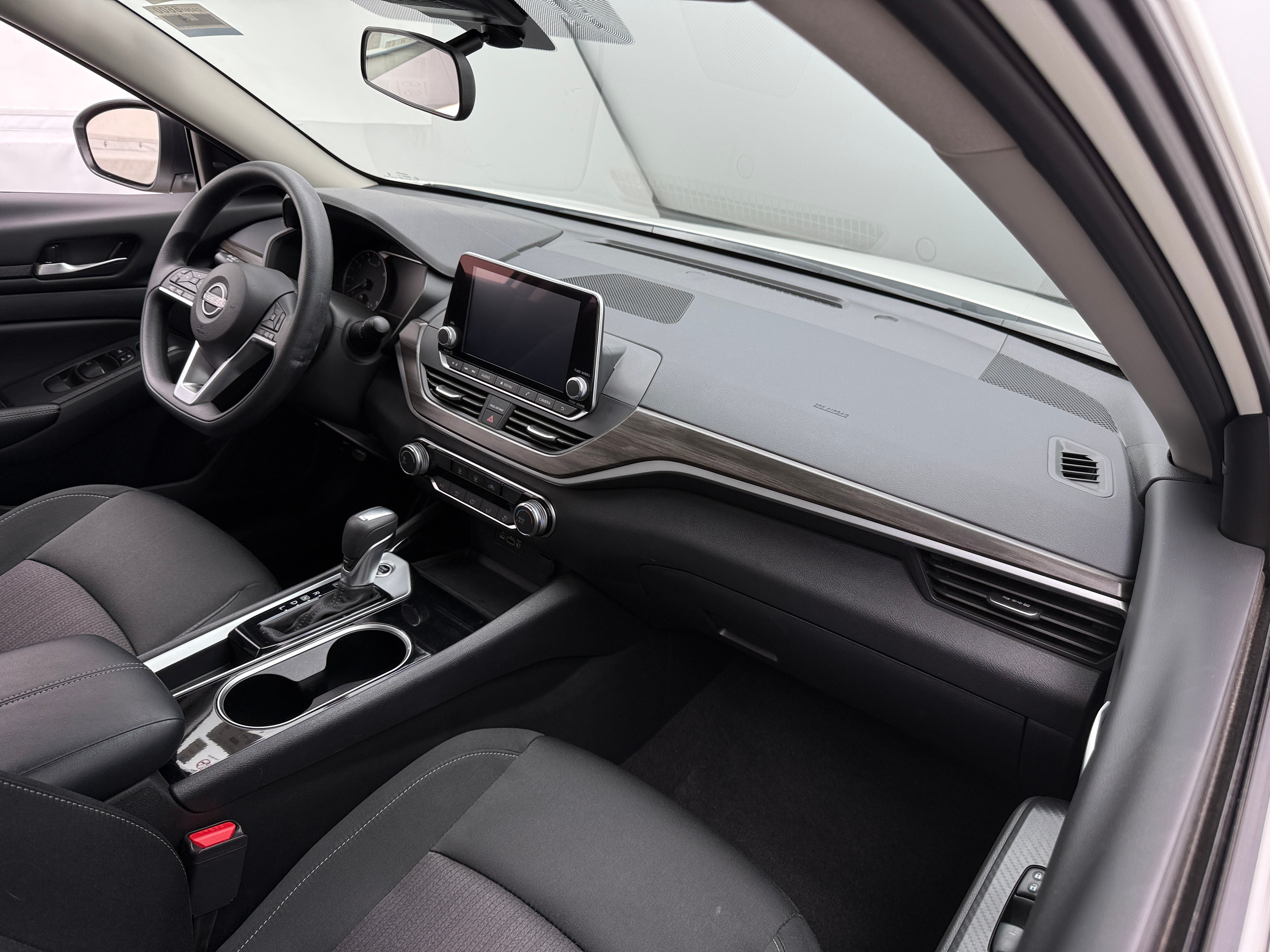 2024 Nissan Altima SV 3