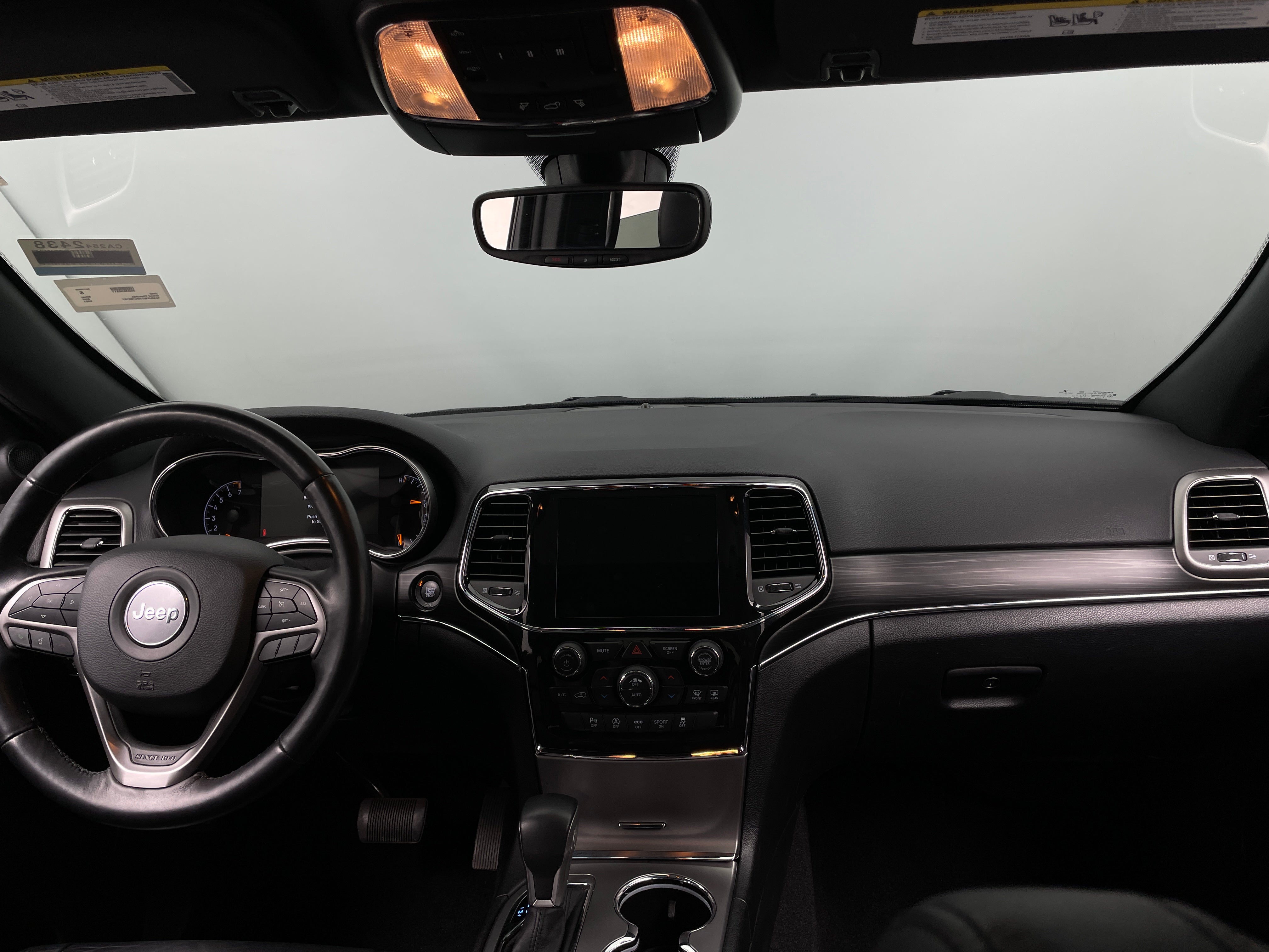 2021 Jeep Grand Cherokee Limited Edition 2