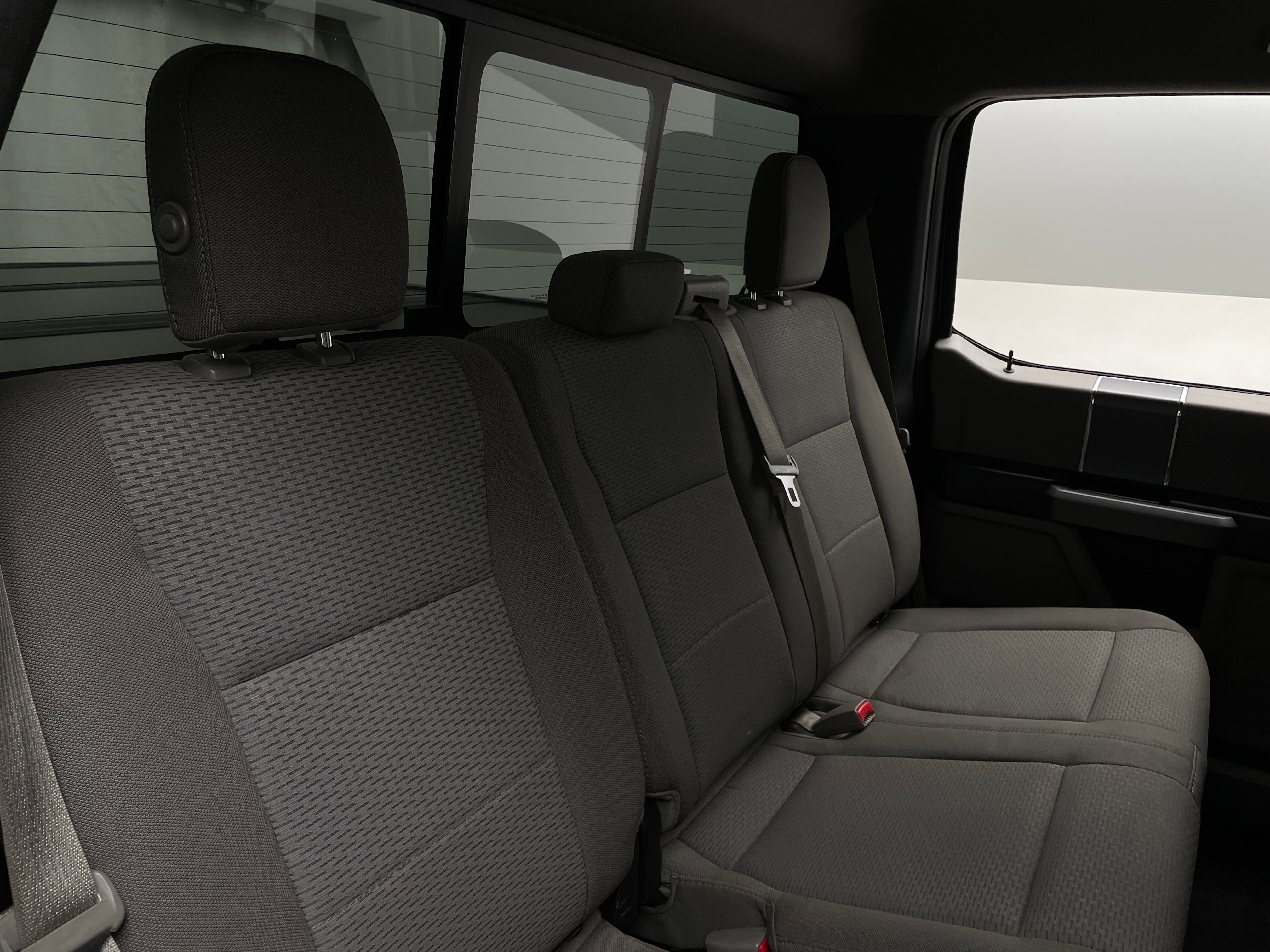 2017 Ford Econoline E-150 6