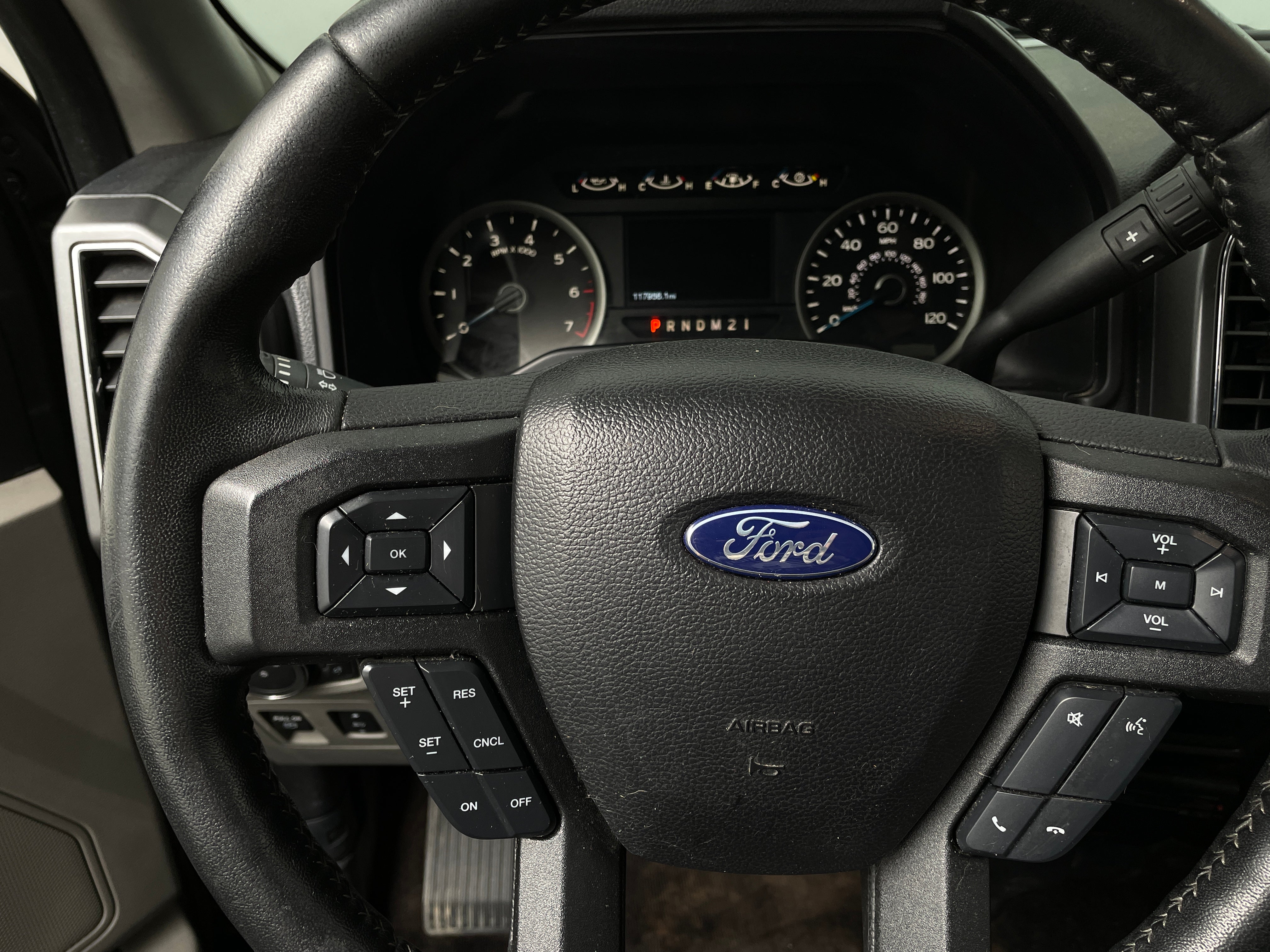 2017 Ford Econoline E-150 5