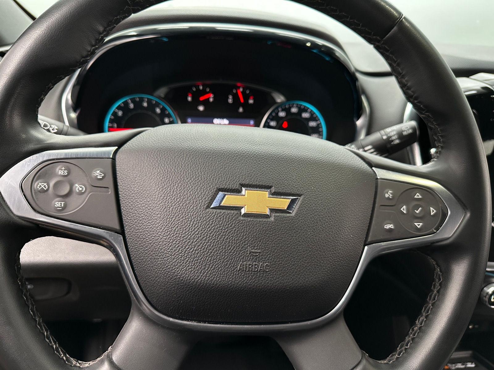 Thumbnail: 2023 Chevrolet Traverse - 5