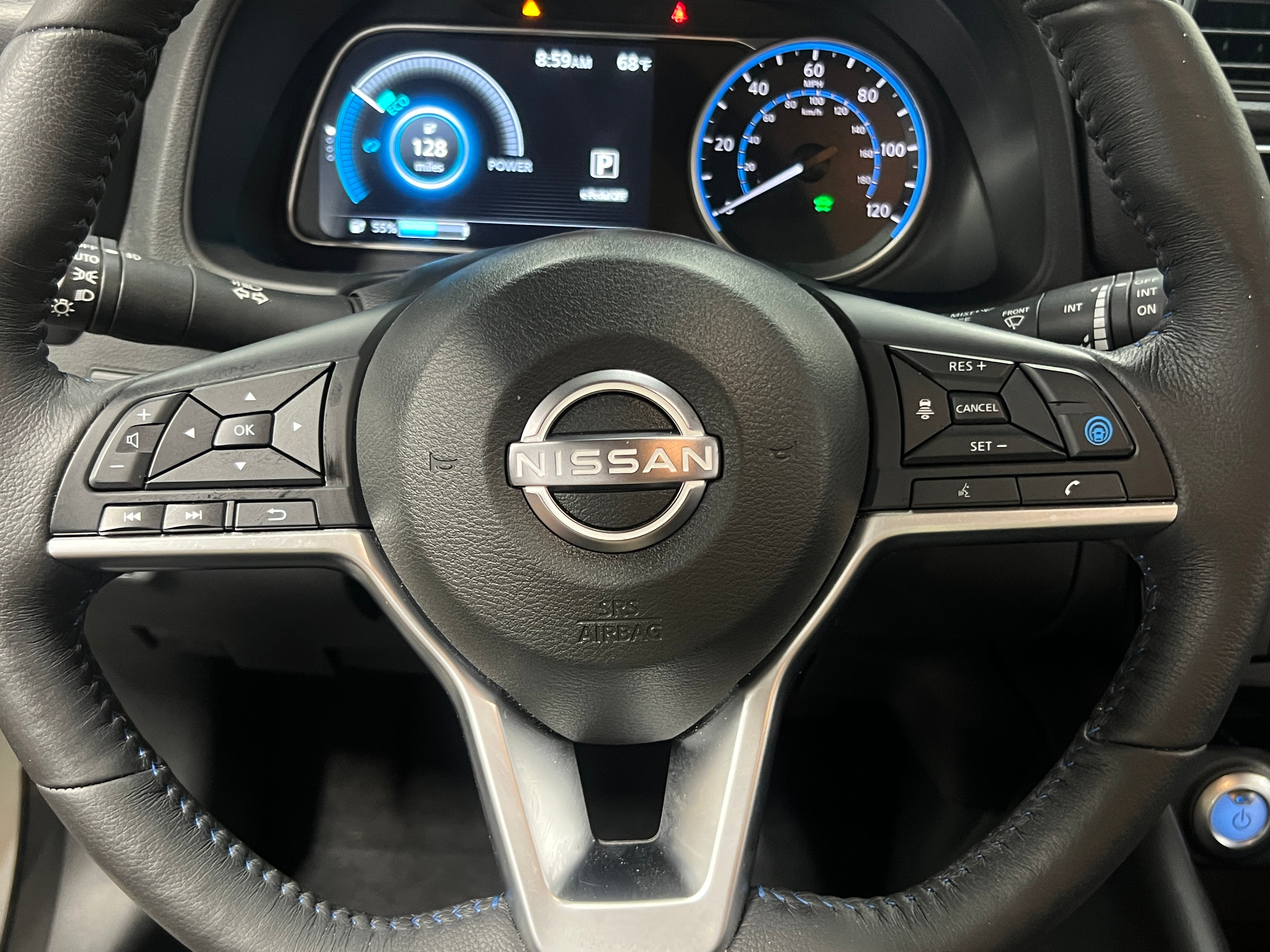 2024 Nissan Leaf SV Plus 5