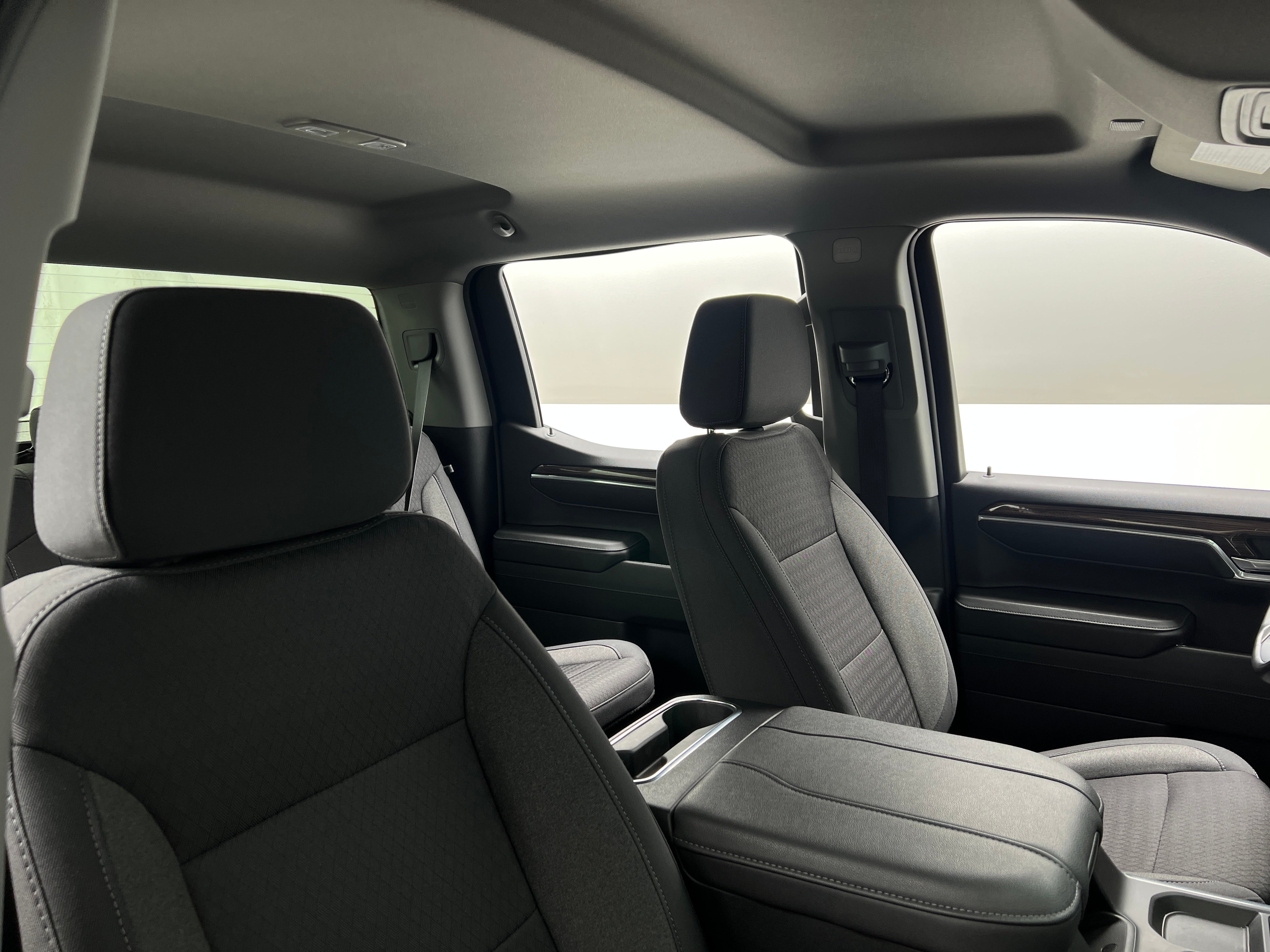 2023 Chevrolet Silverado 1500 RST 2