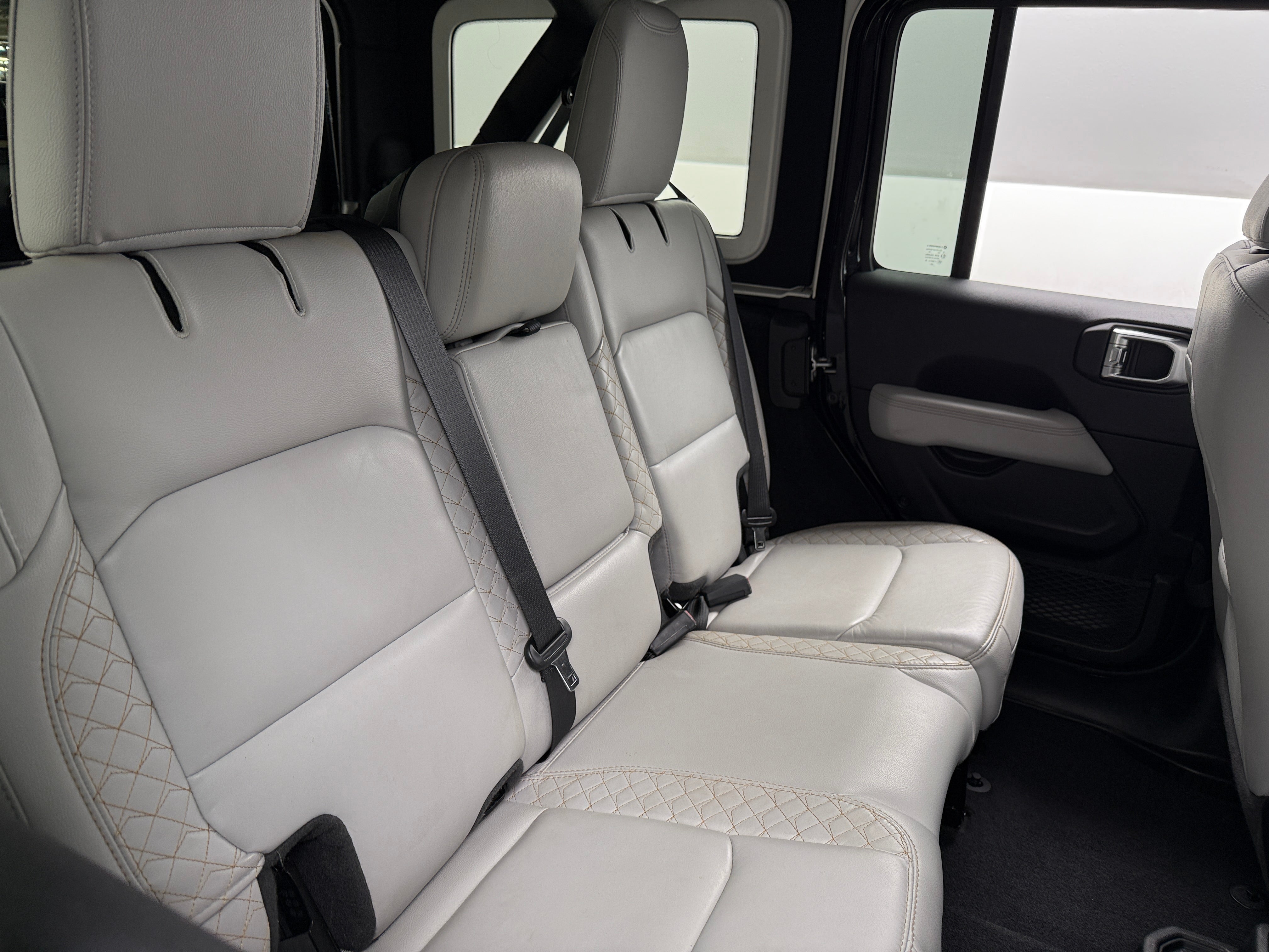 2021 Jeep Wrangler Unlimited Altitude 5