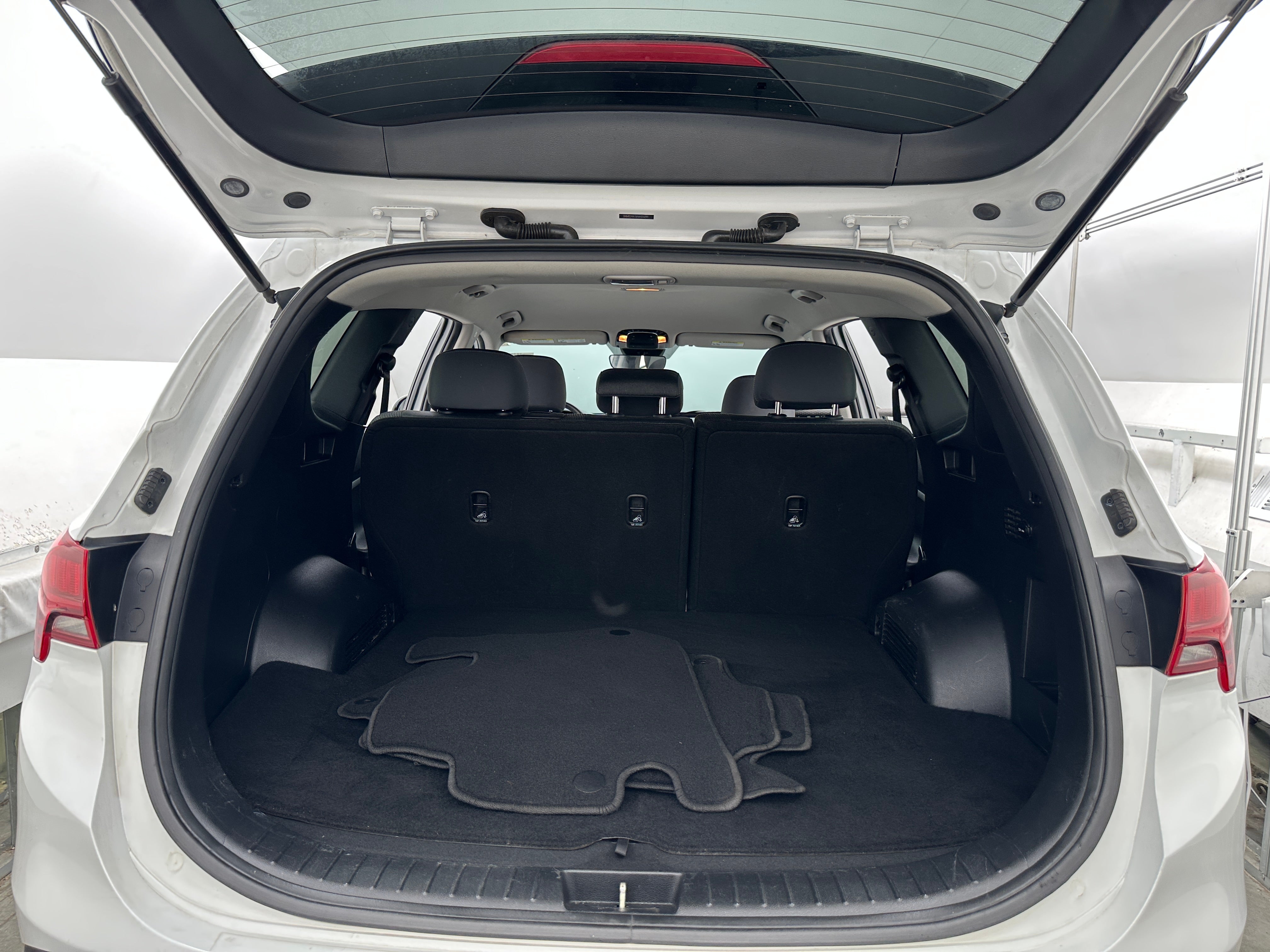 2022 Hyundai Santa Fe SEL 7