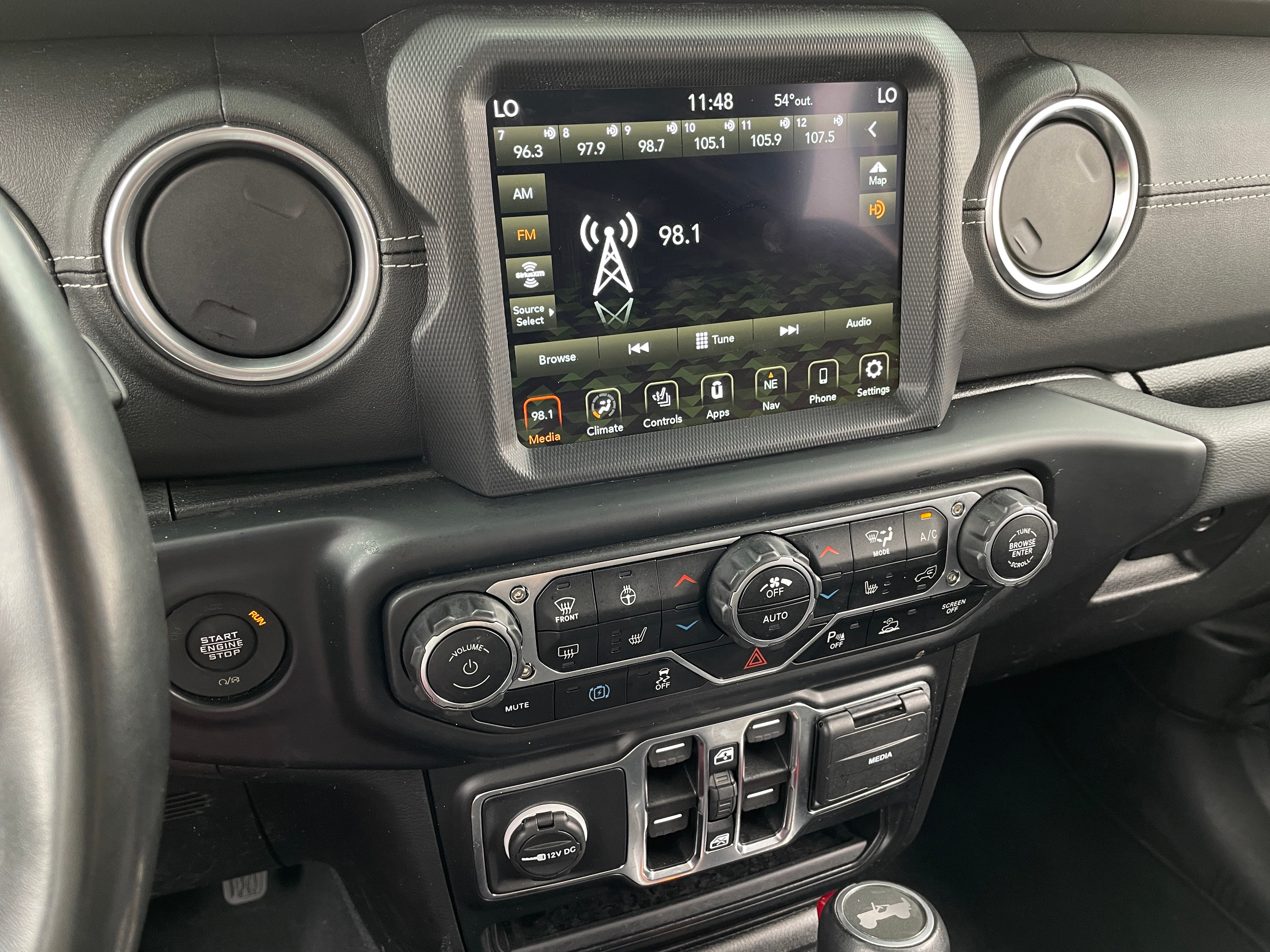 2022 Jeep Wrangler Unlimited Sahara 4xe 3