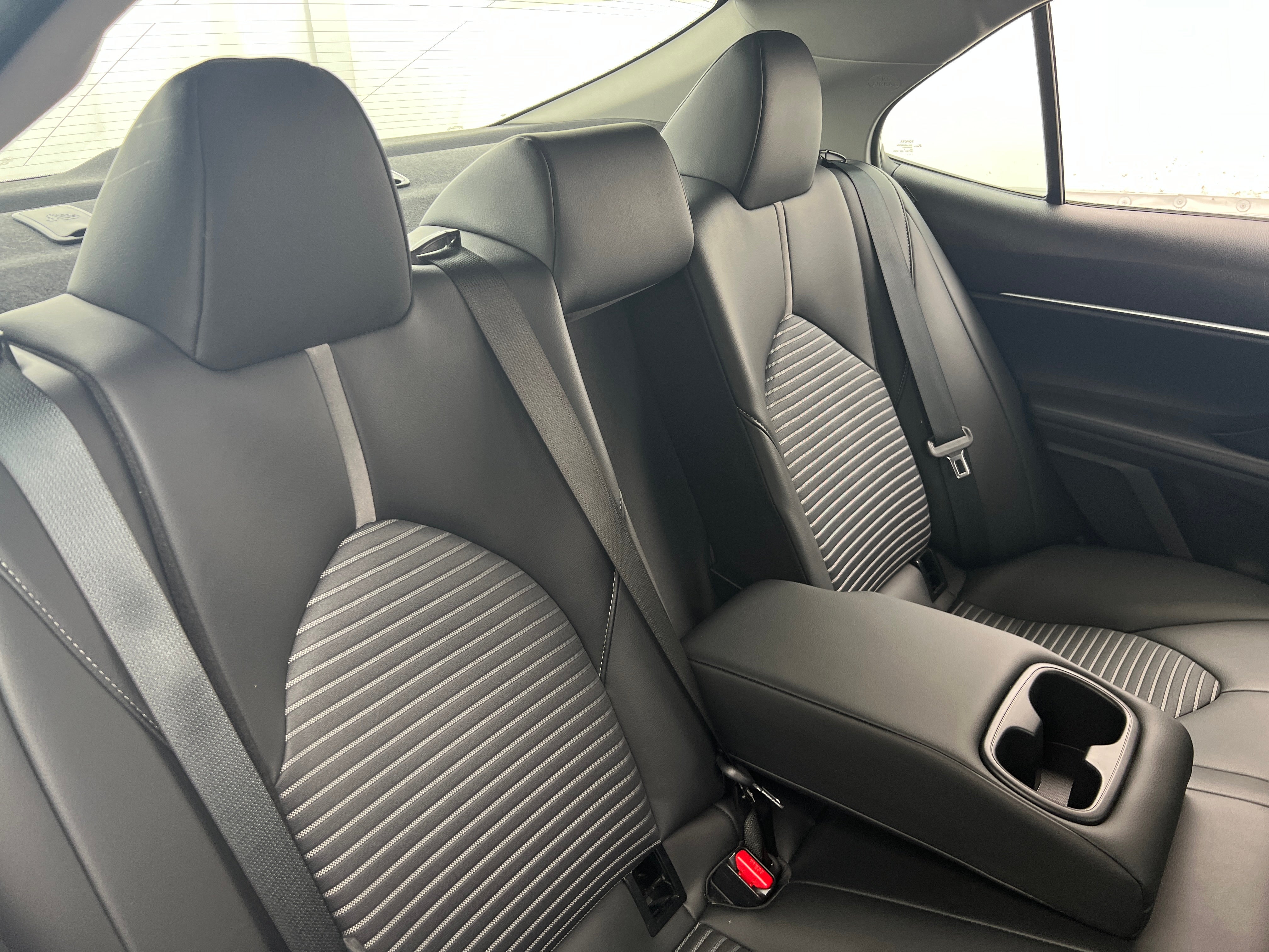 2024 Toyota Camry SE 6
