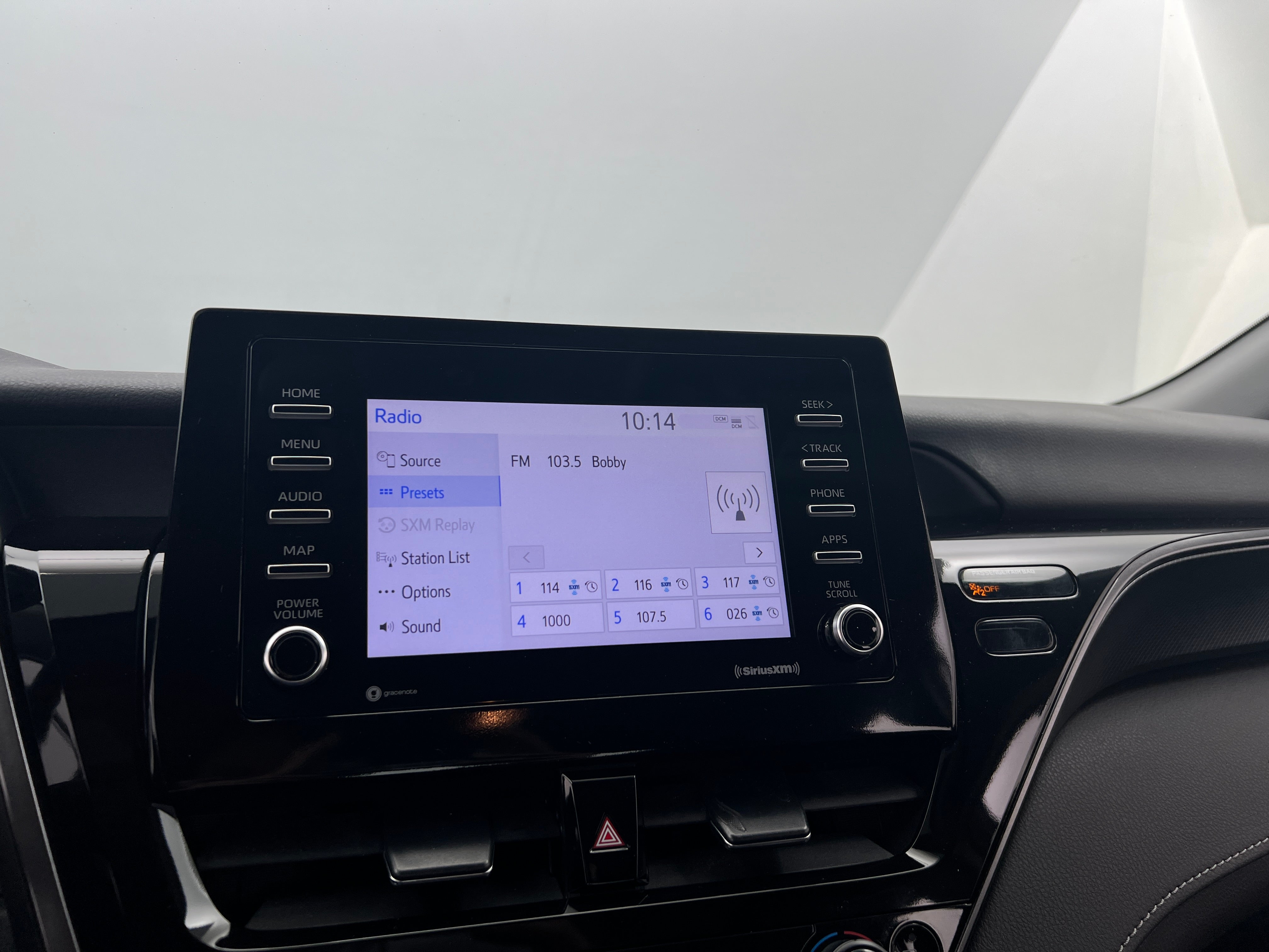 2024 Toyota Camry SE 4
