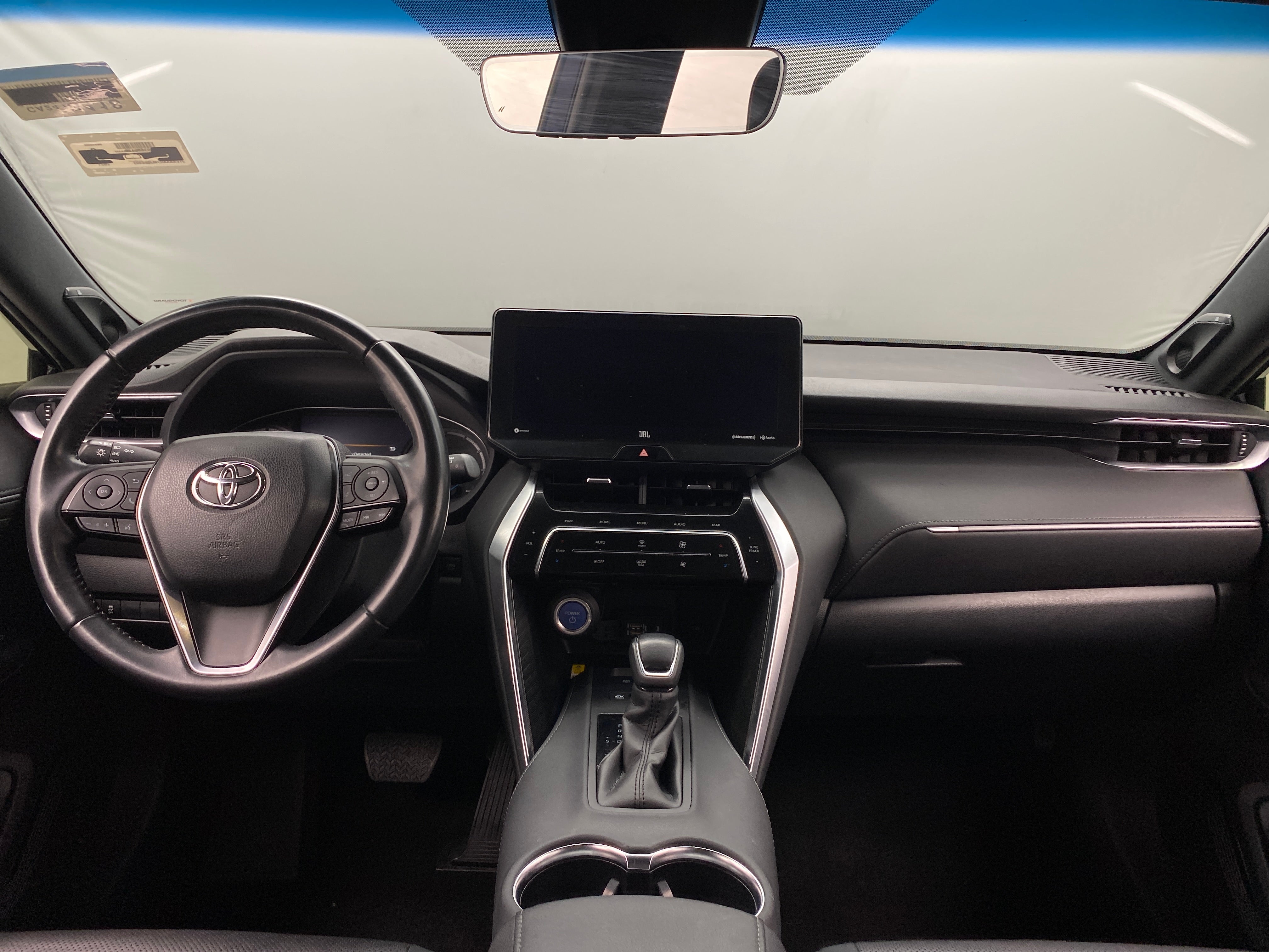 2021 Toyota Venza XLE 3