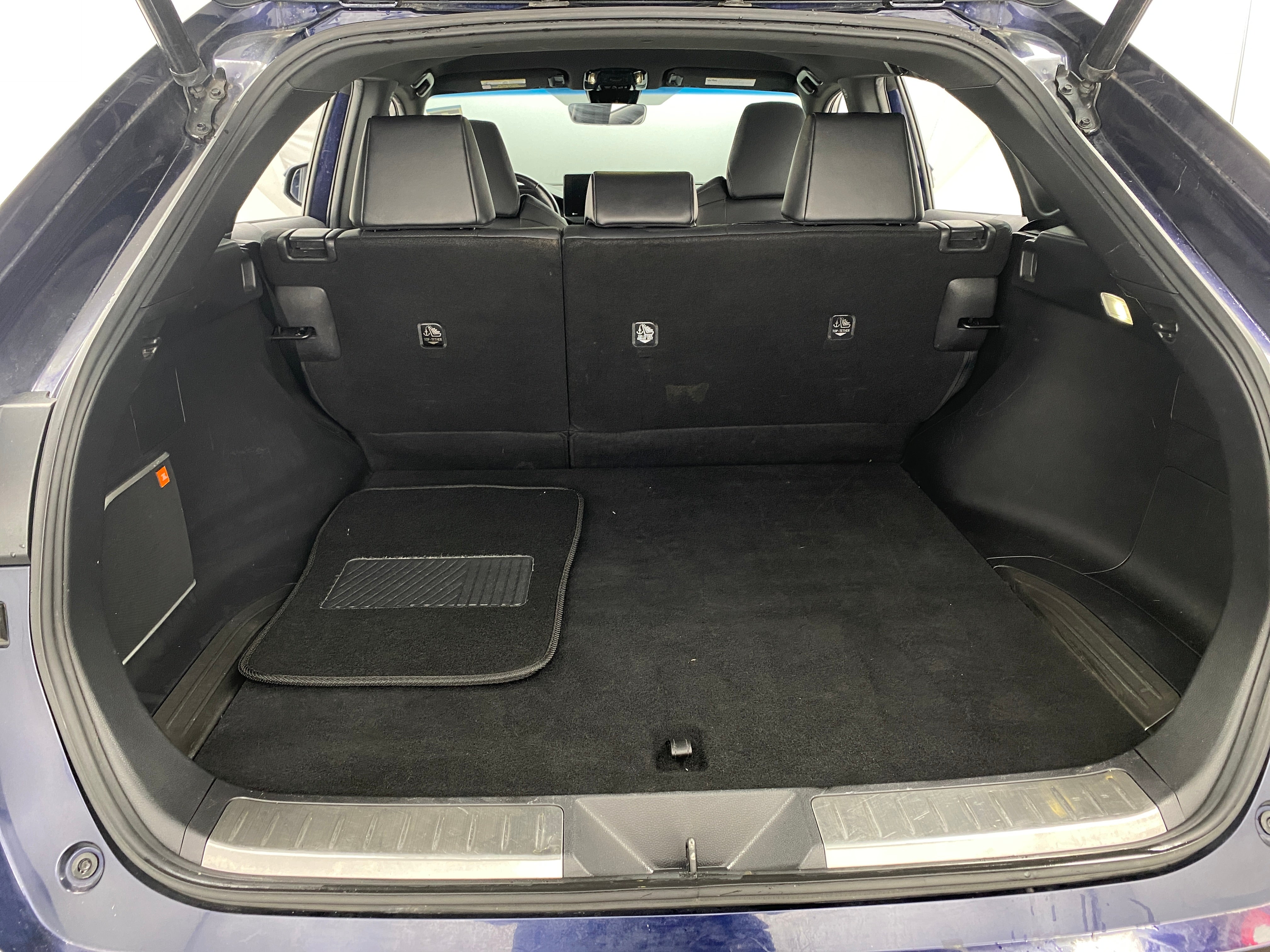 2021 Toyota Venza XLE 7