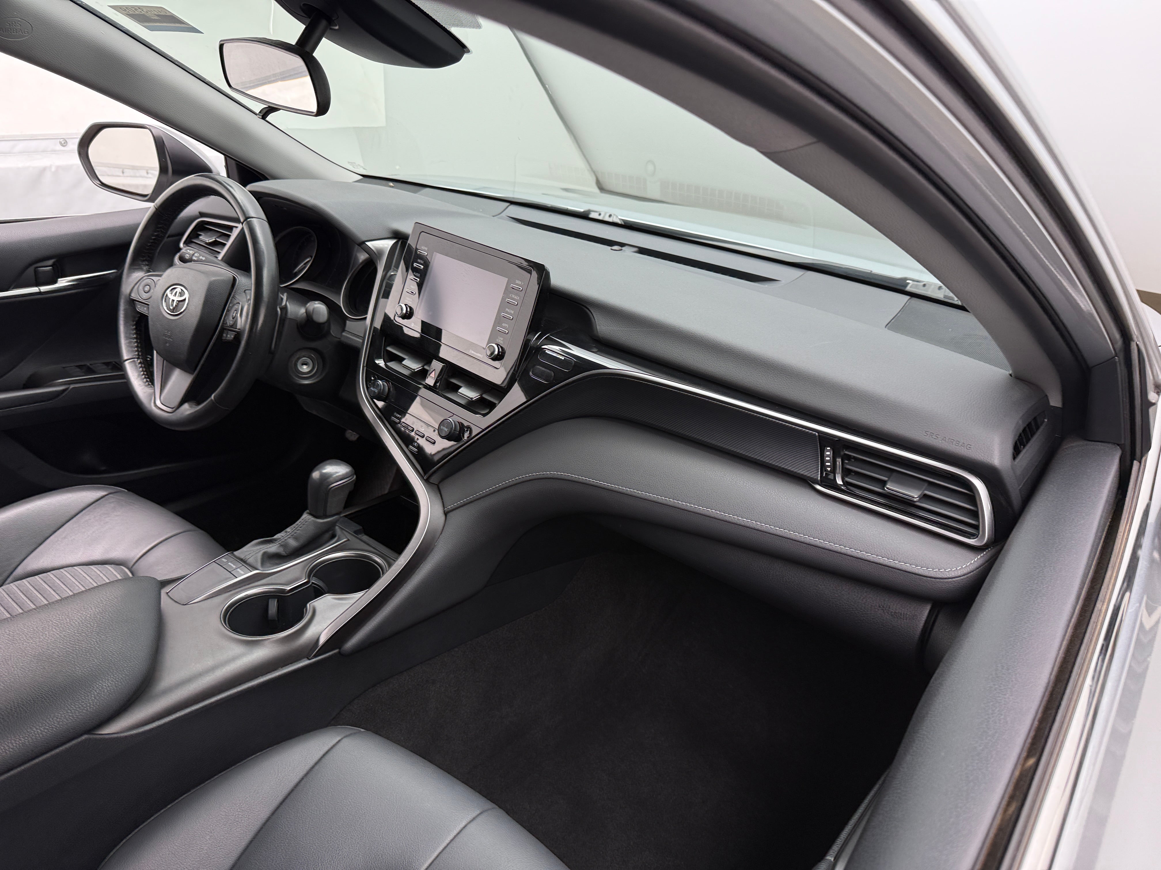 Image of 2022 Toyota Camry SE