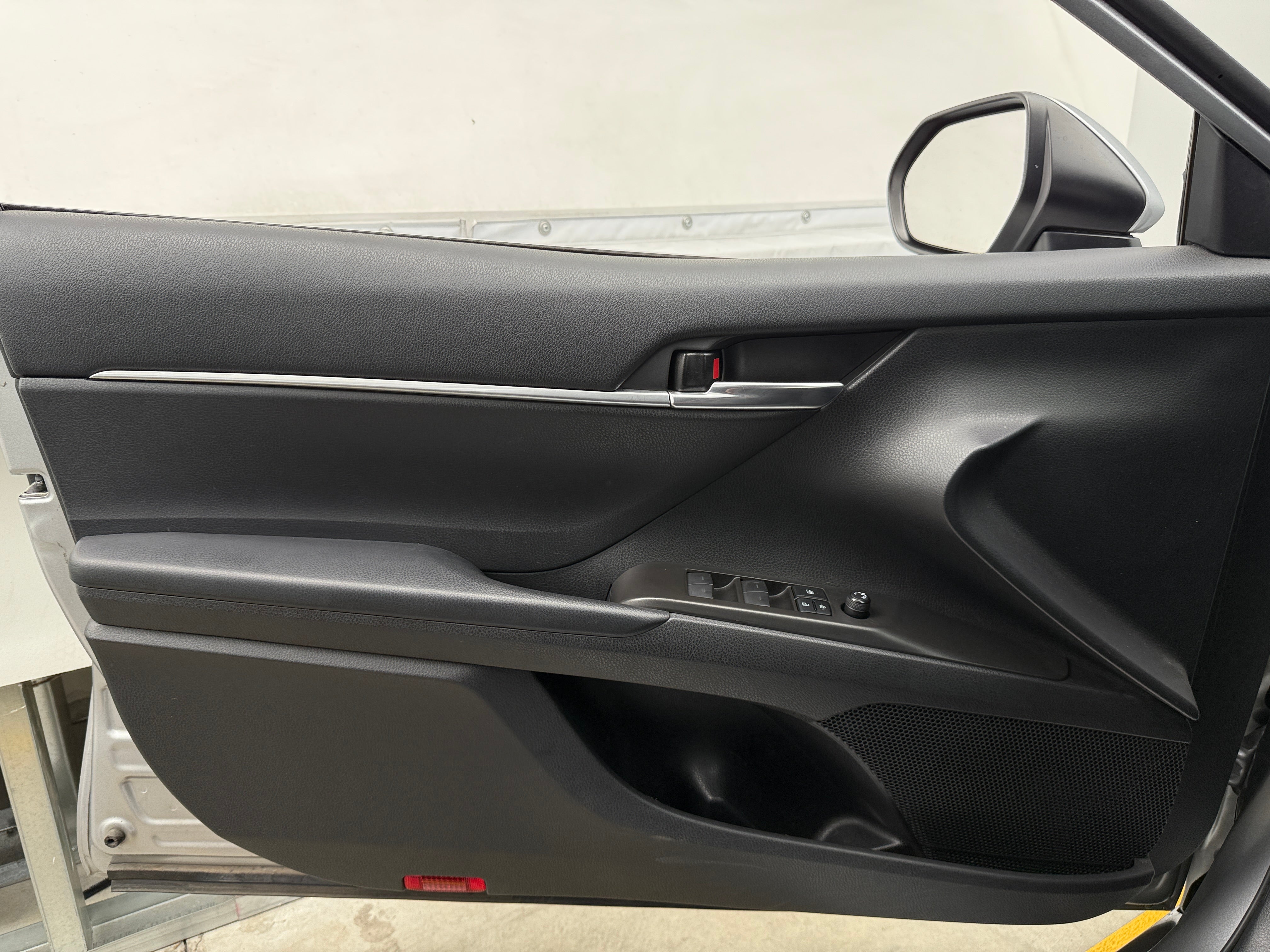 Image of 2022 Toyota Camry SE