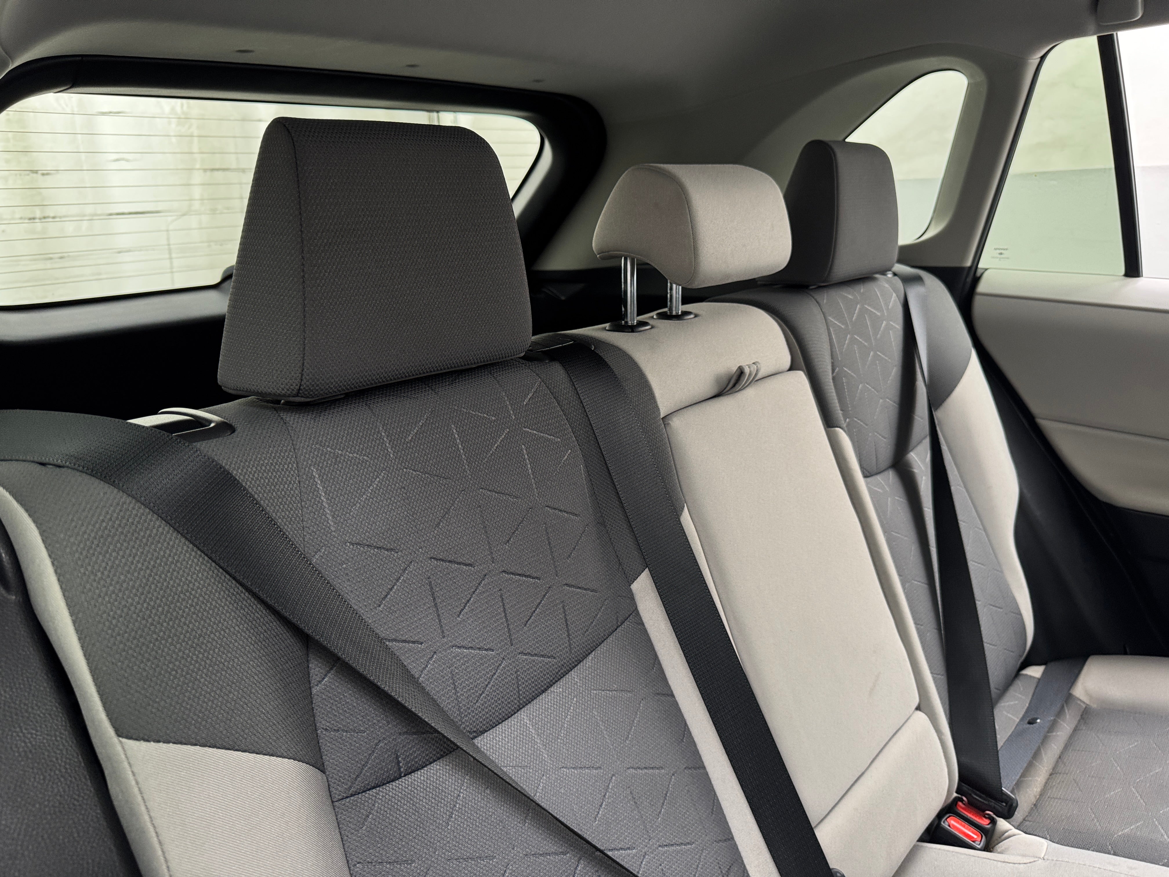 2019 Toyota RAV4 XLE 6