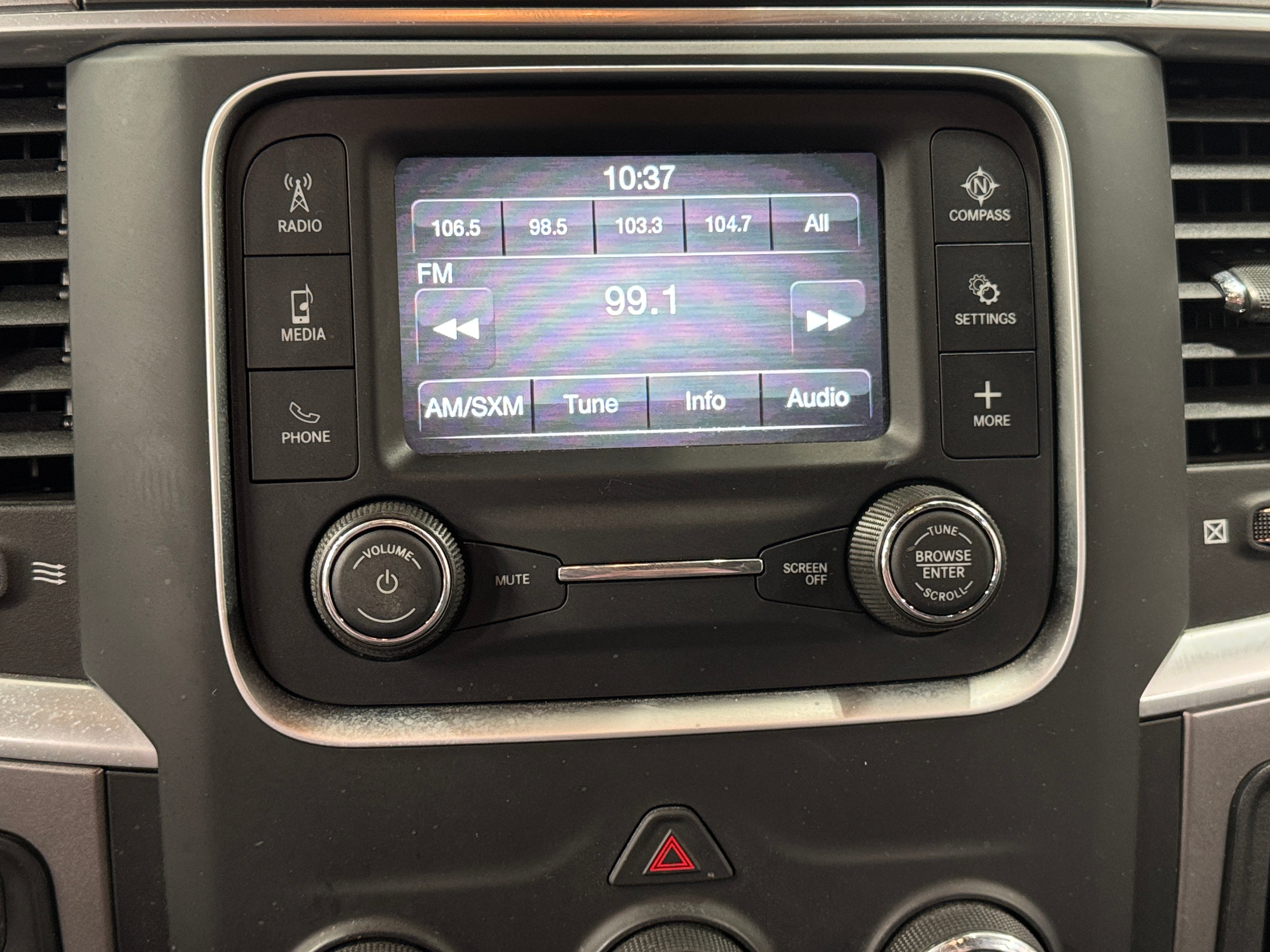 2022 RAM 1500 Classic Warlock 4
