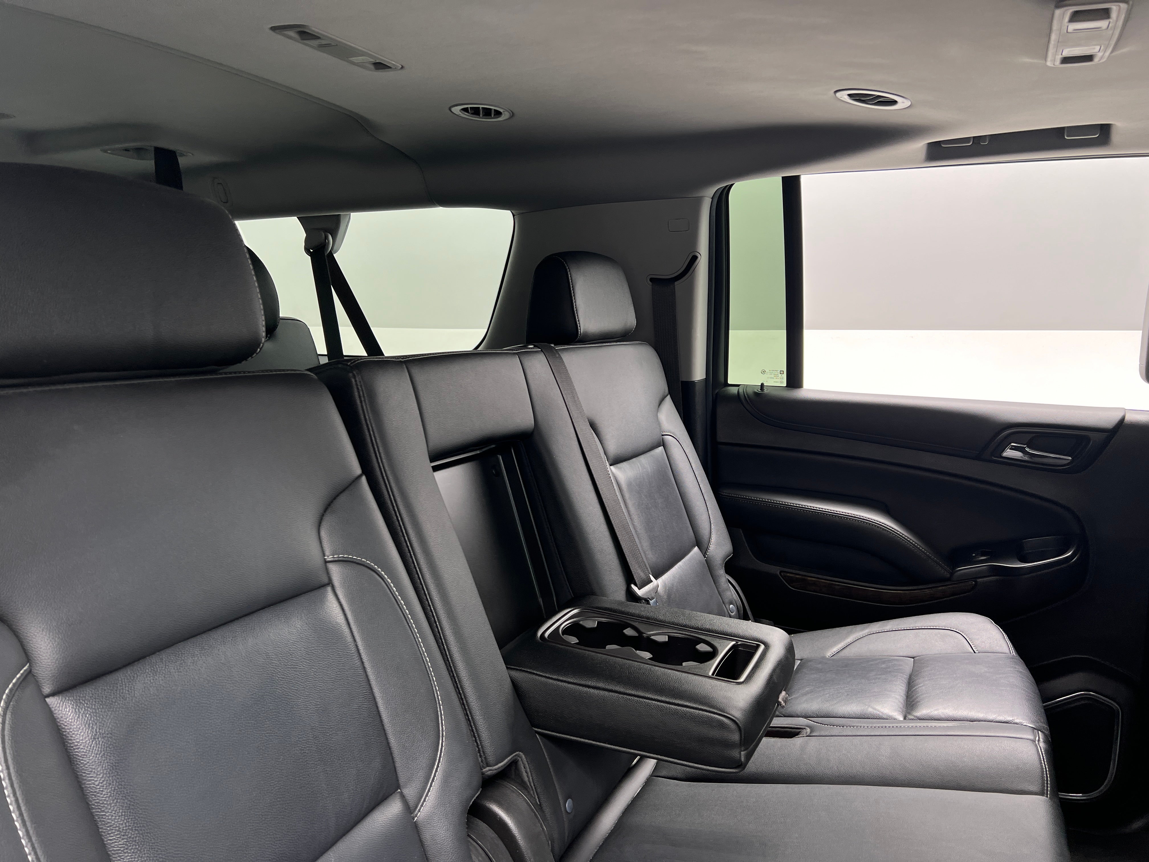 2020 Chevrolet Suburban LT 5