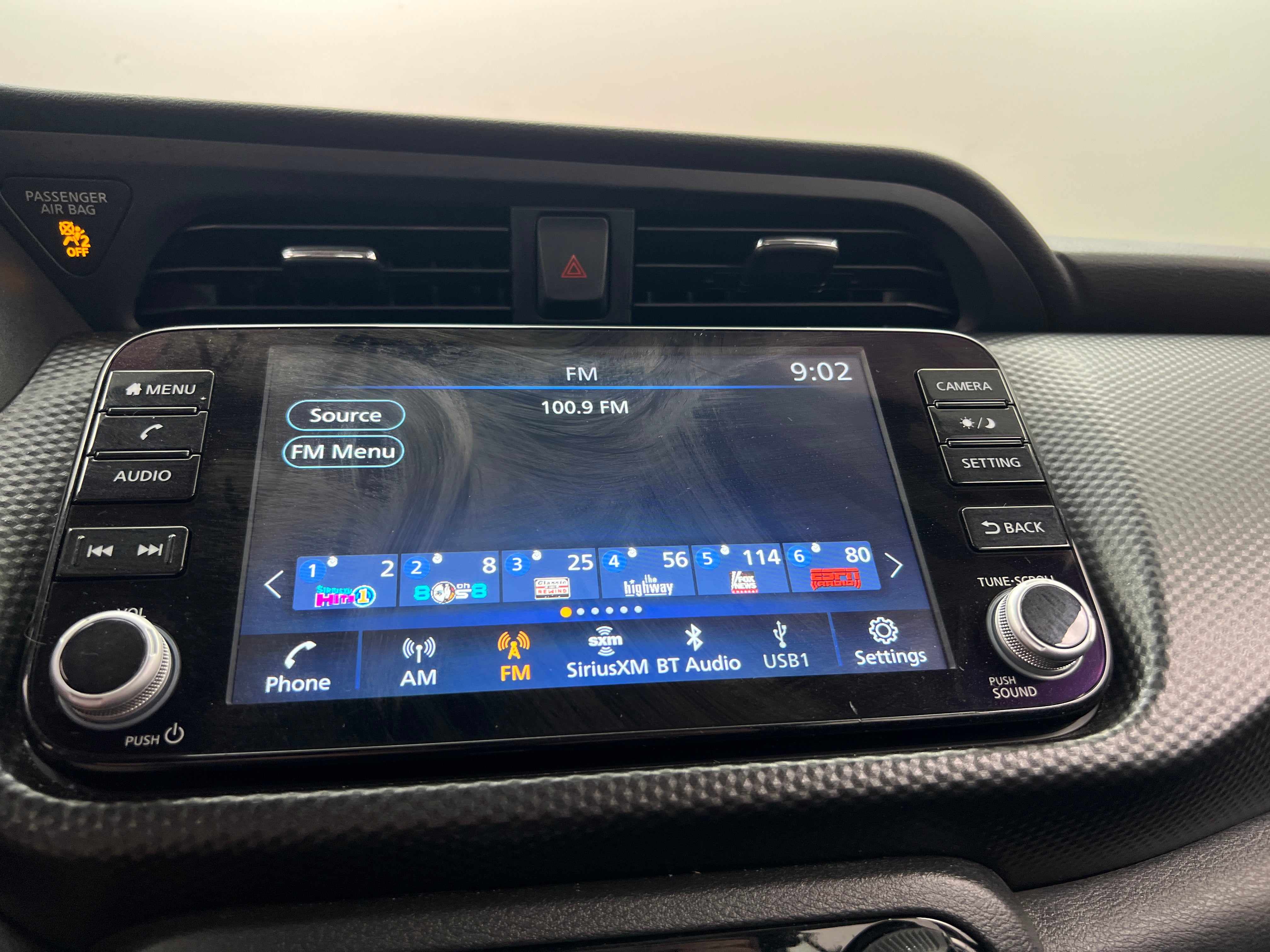 2022 Nissan Kicks SV 4