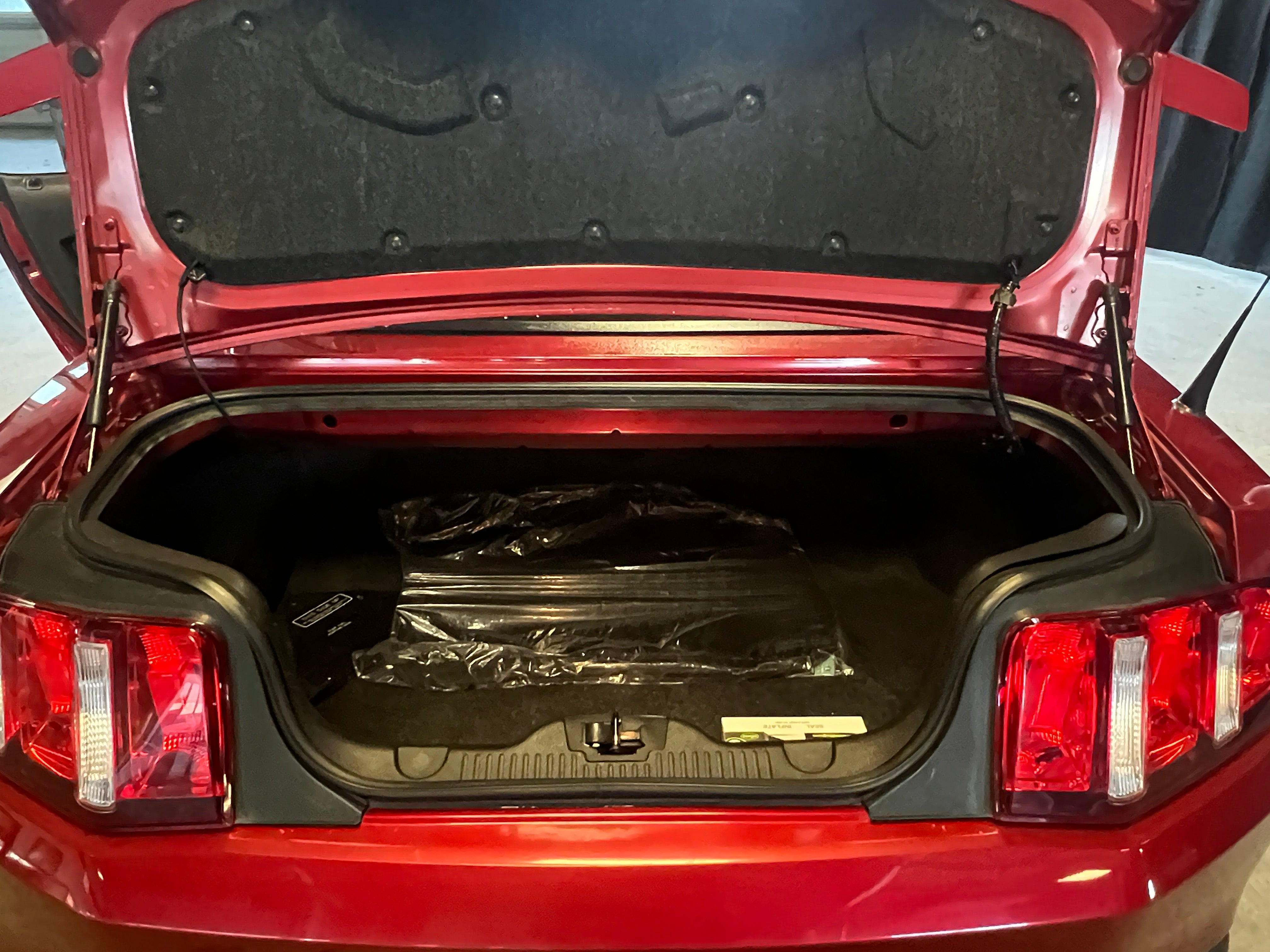 2010 Ford Mustang Premium 5