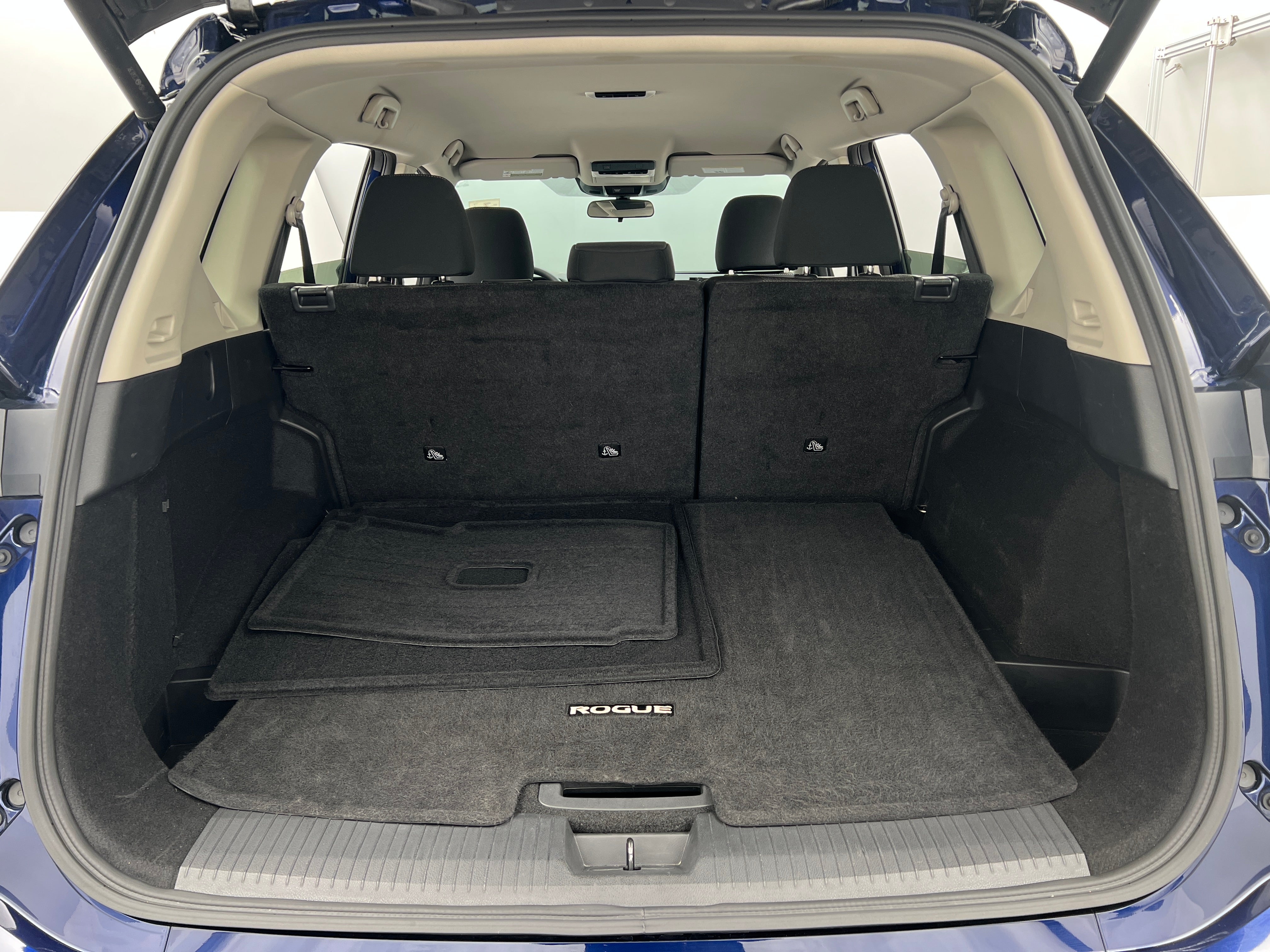 2024 Nissan Rogue SV 7