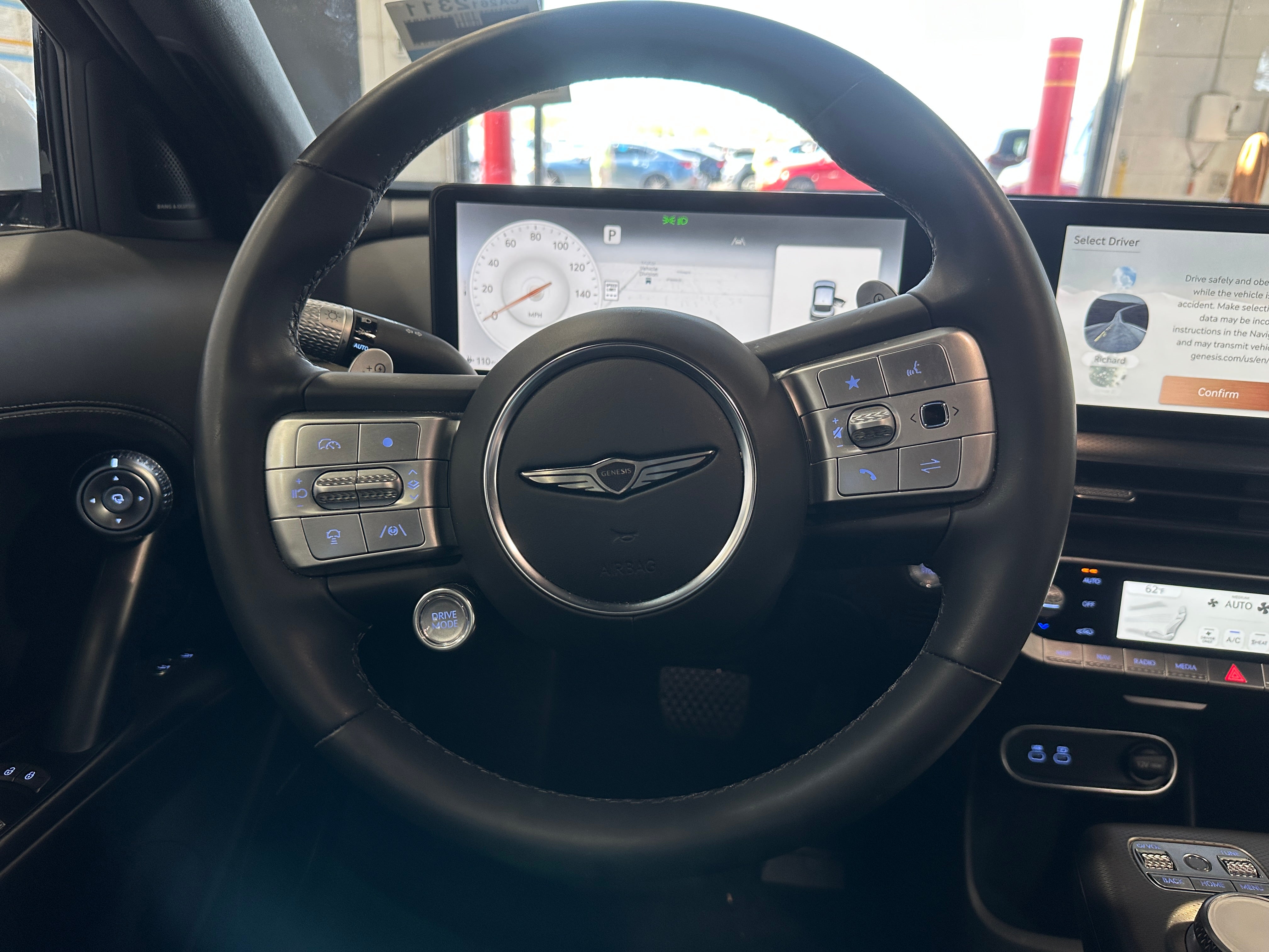 2023 Genesis GV60 Advanced 4