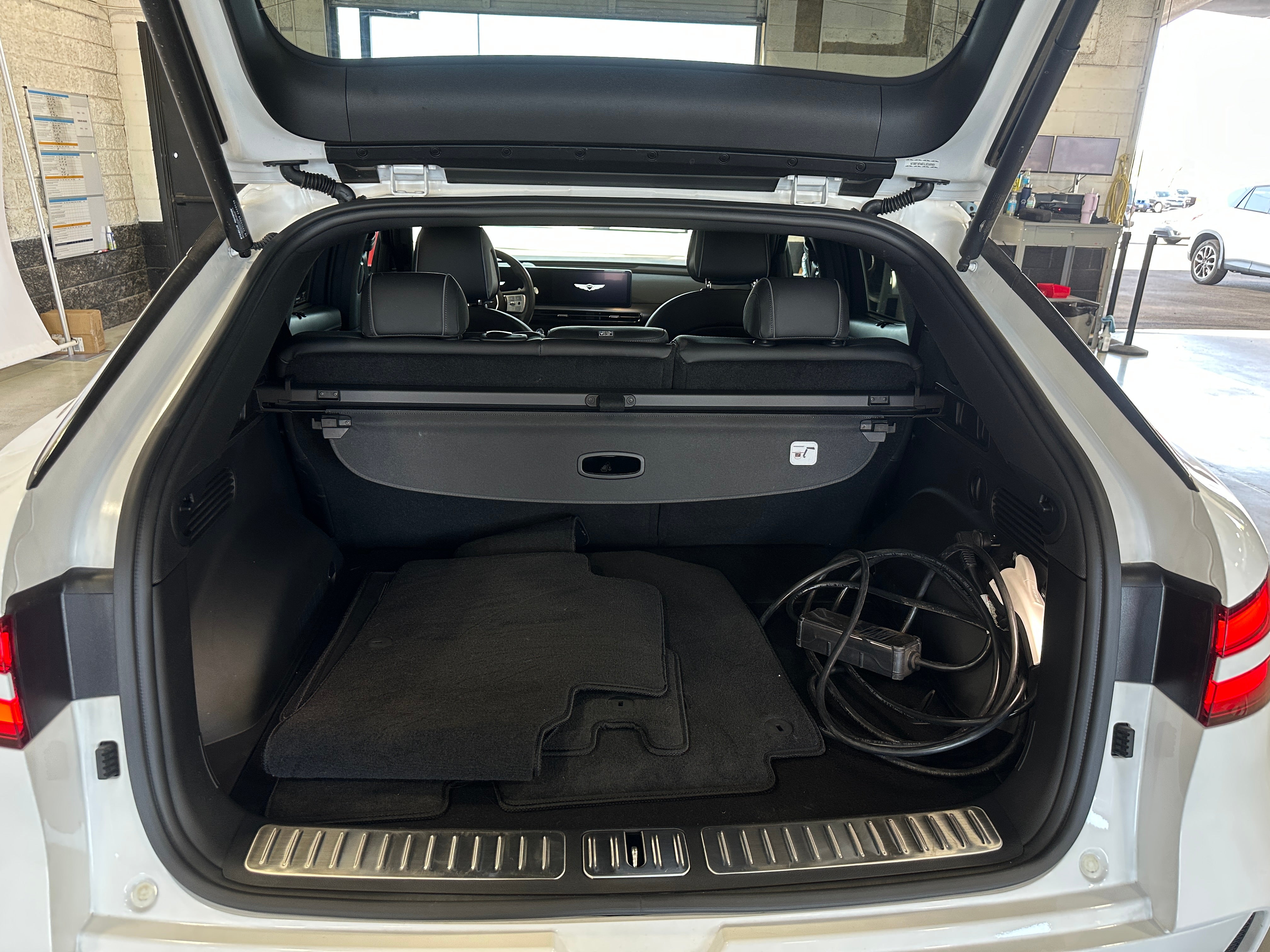 2023 Genesis GV60 Advanced 6