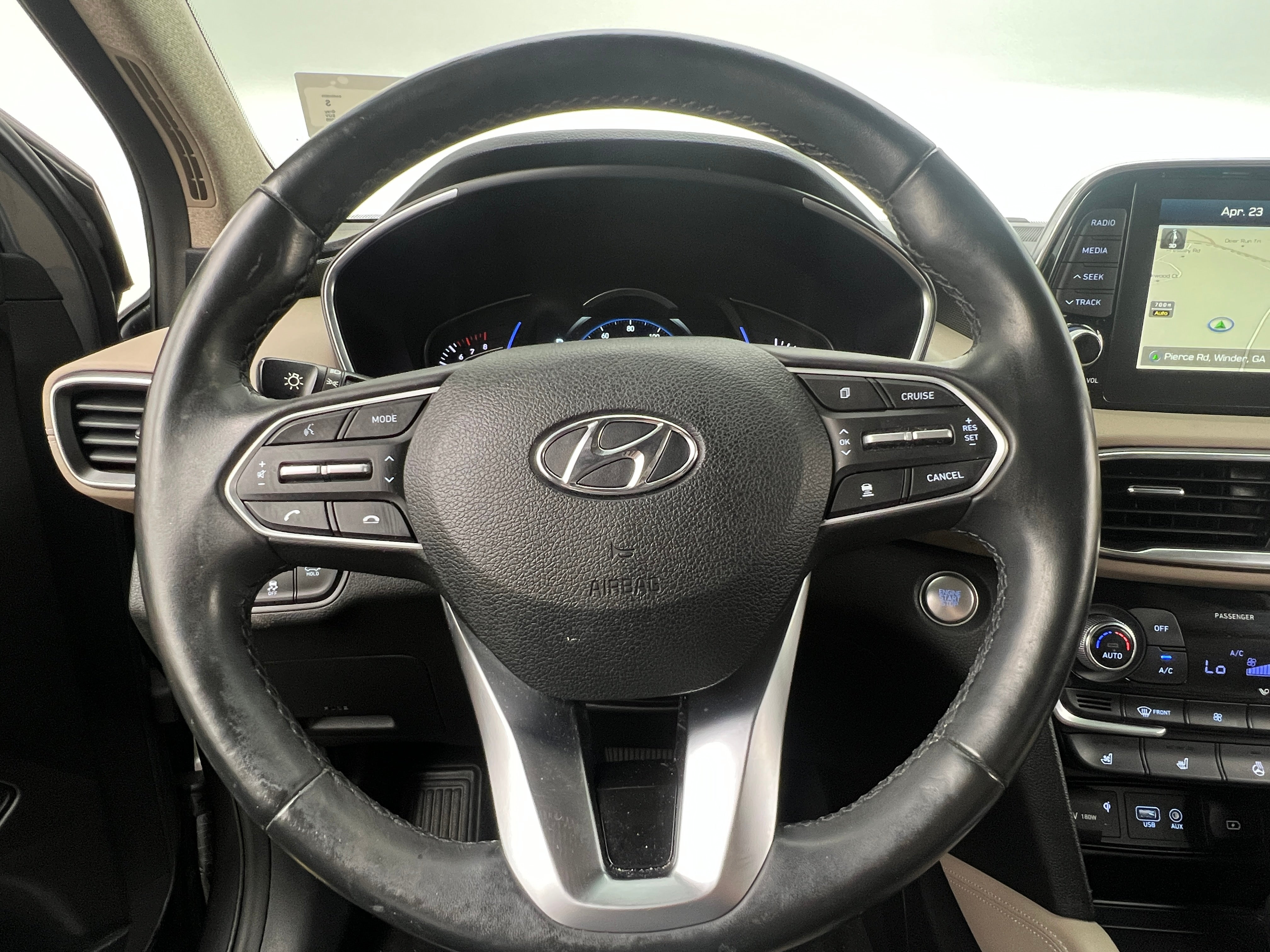 2020 Hyundai Santa Fe Limited 4
