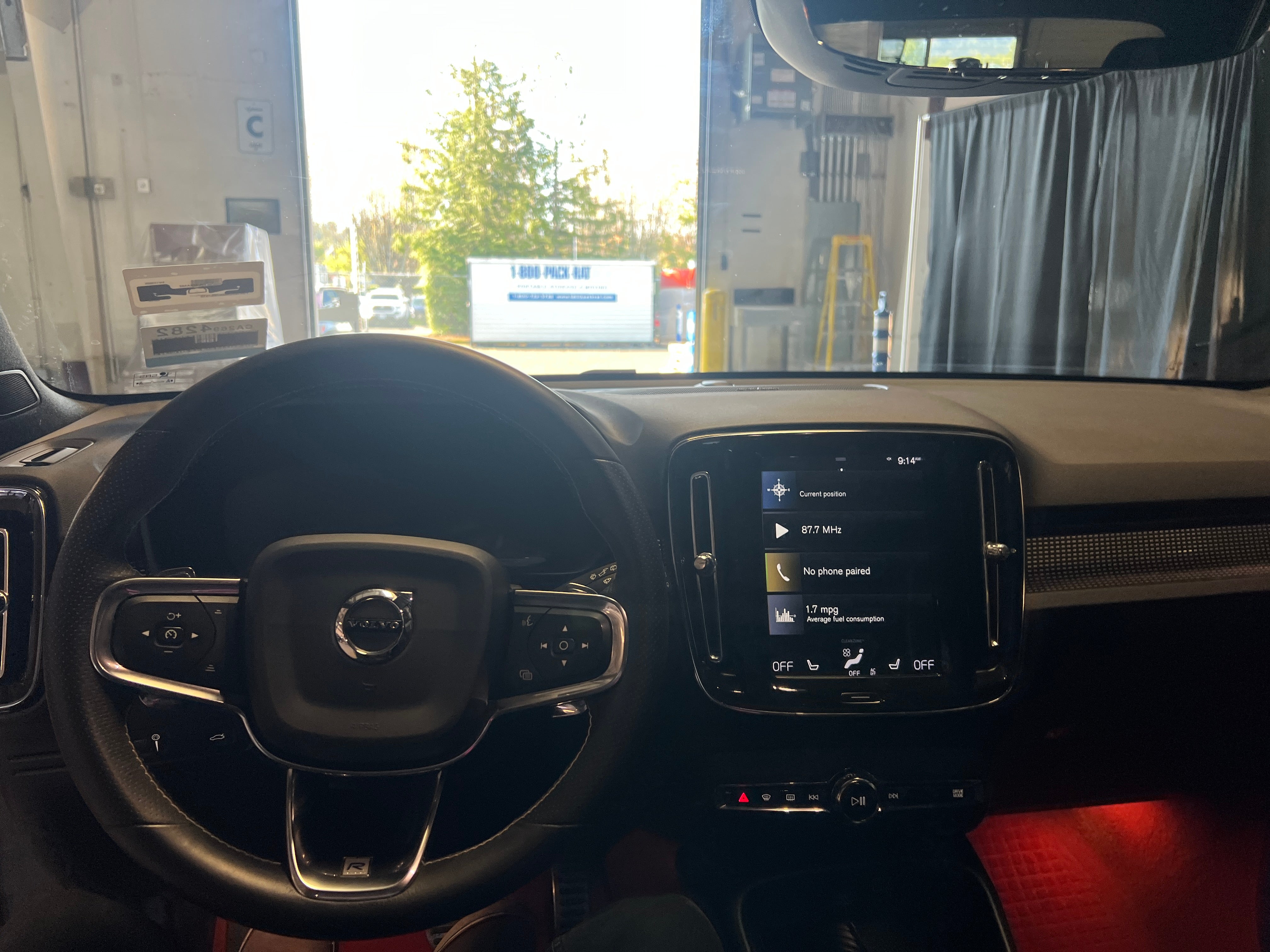 2019 Volvo XC40 T5 R-Design 2