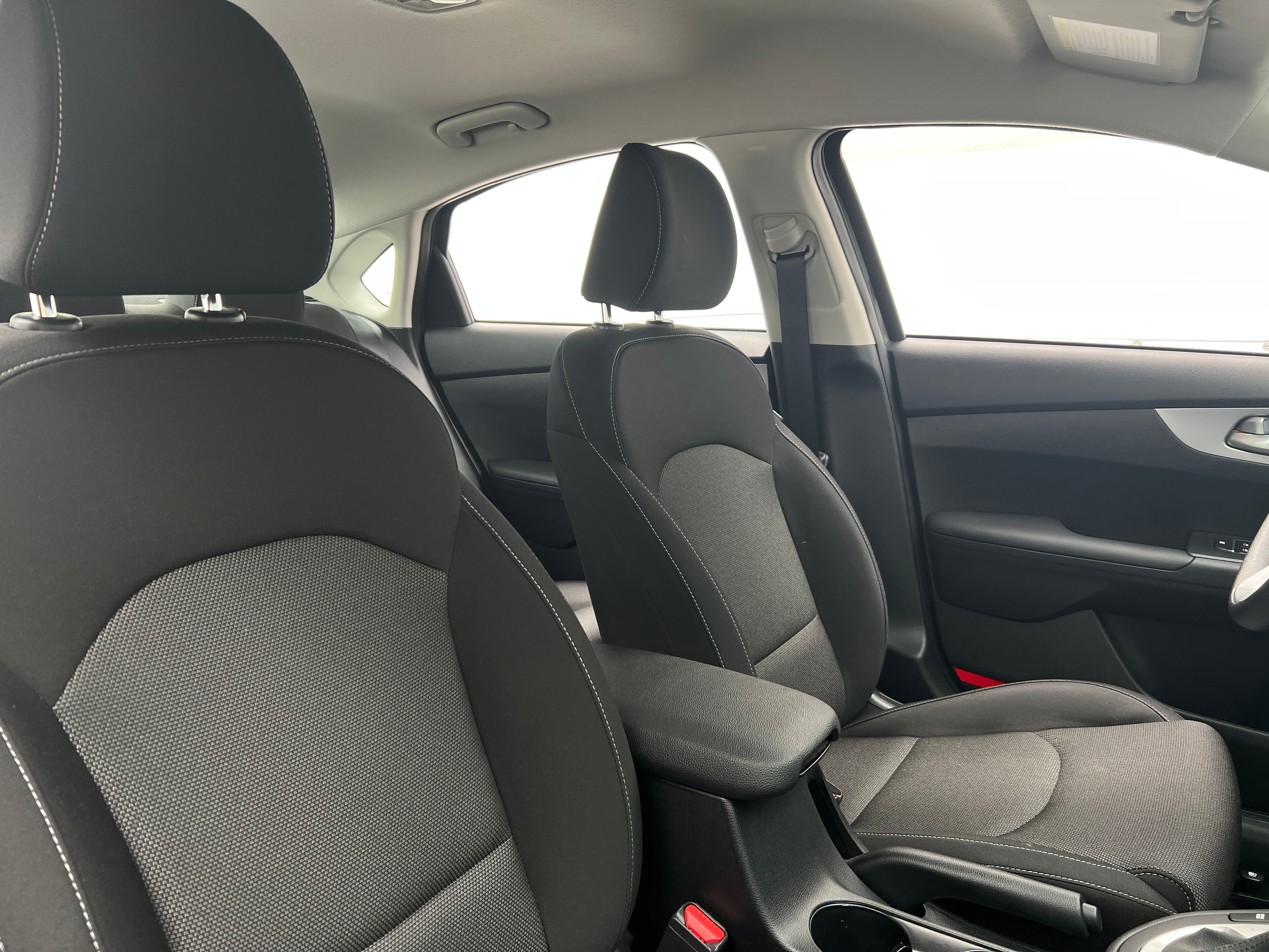 2024 Kia Forte LXS 2