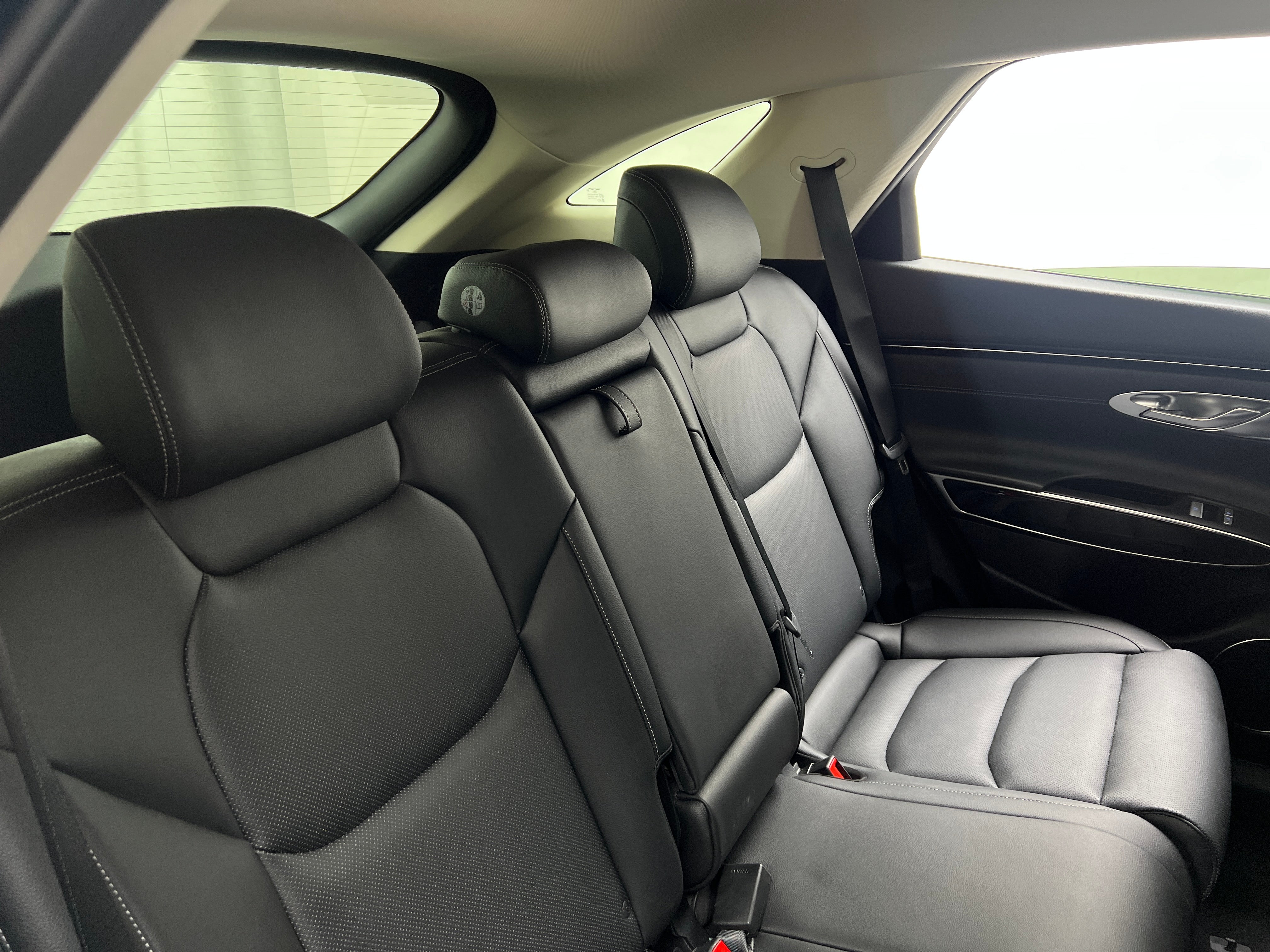 2025 Genesis GV70 Standard 6