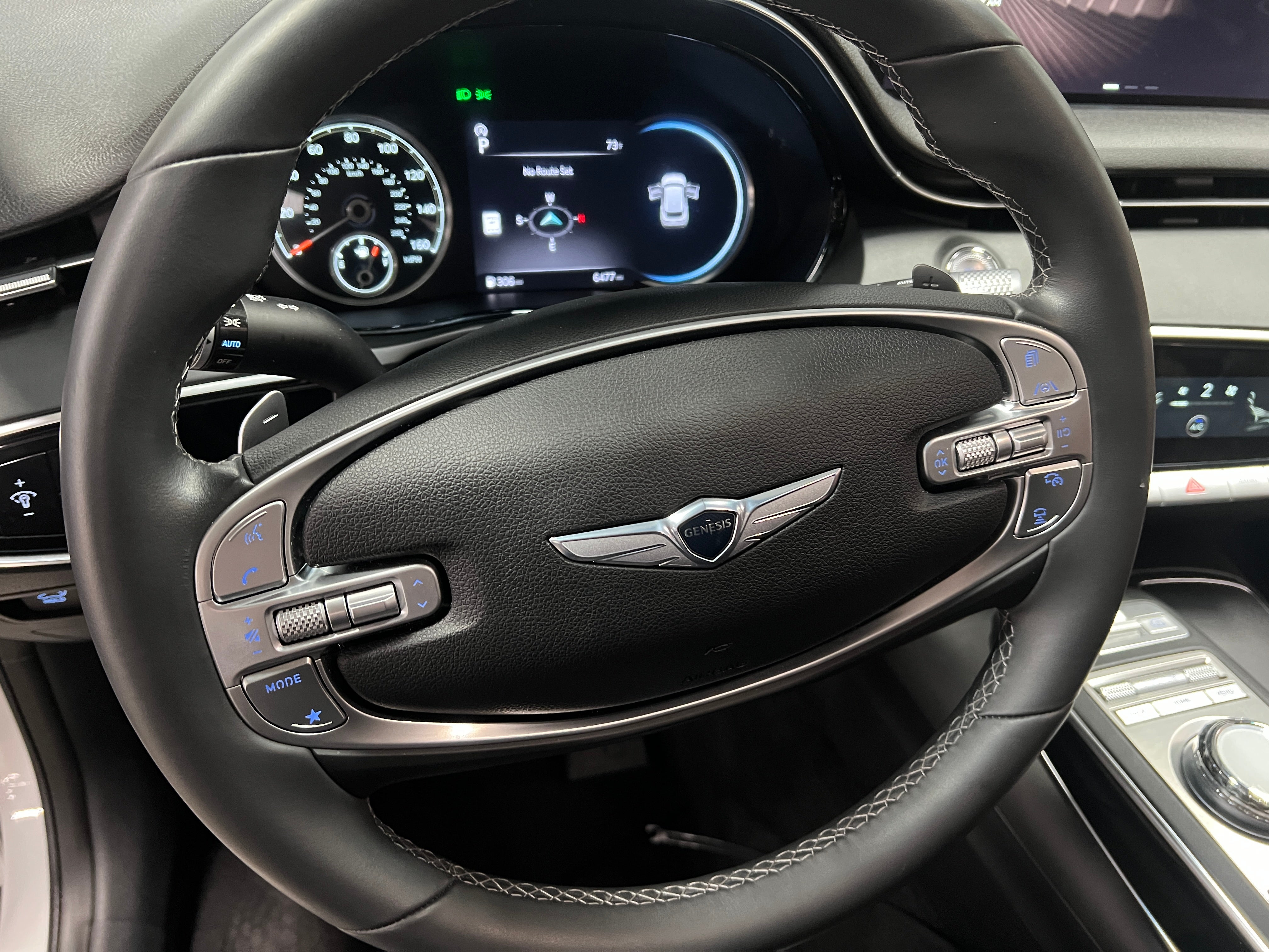 2025 Genesis GV70 Standard 5