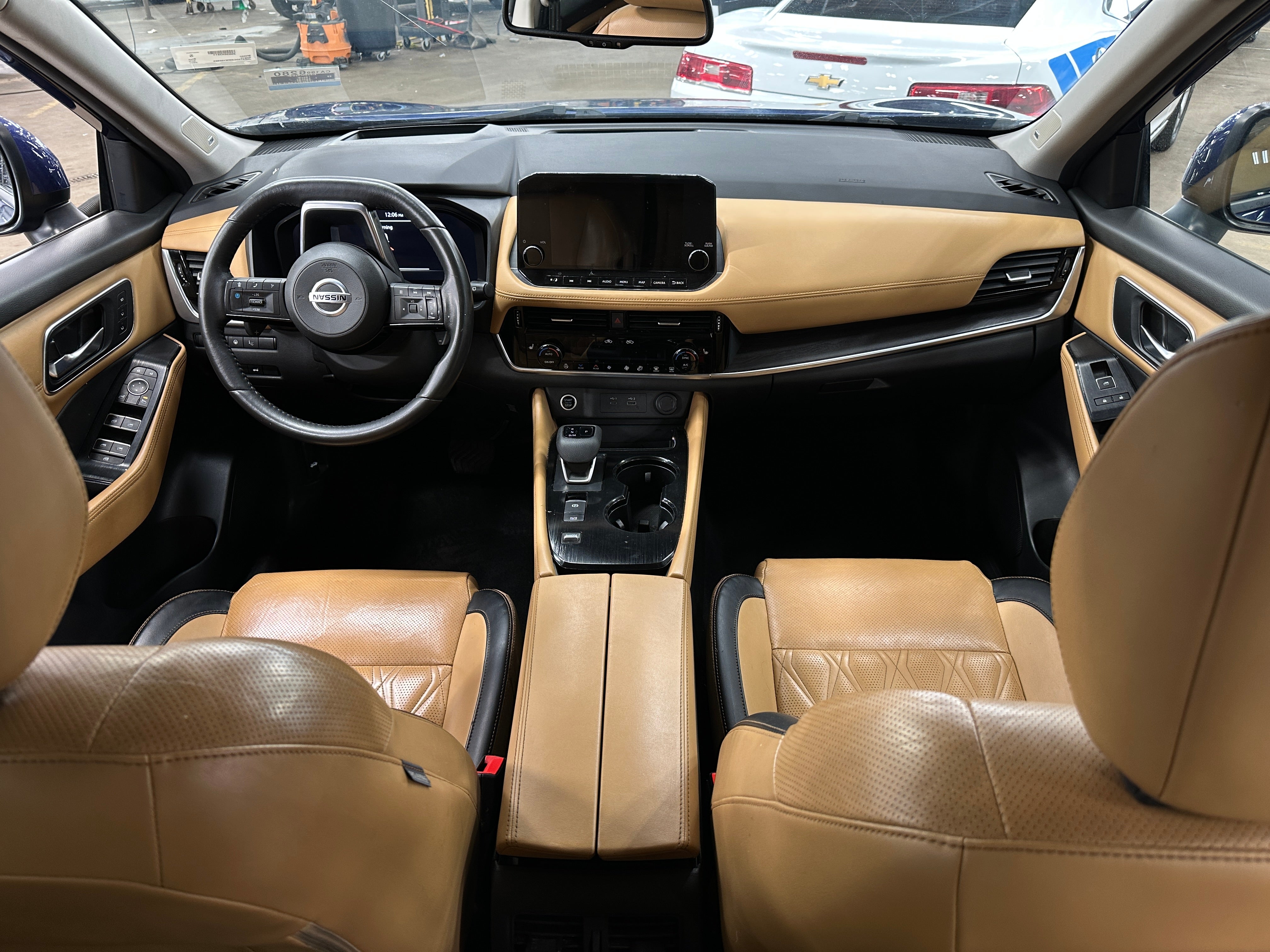 2021 Nissan Rogue Platinum 2