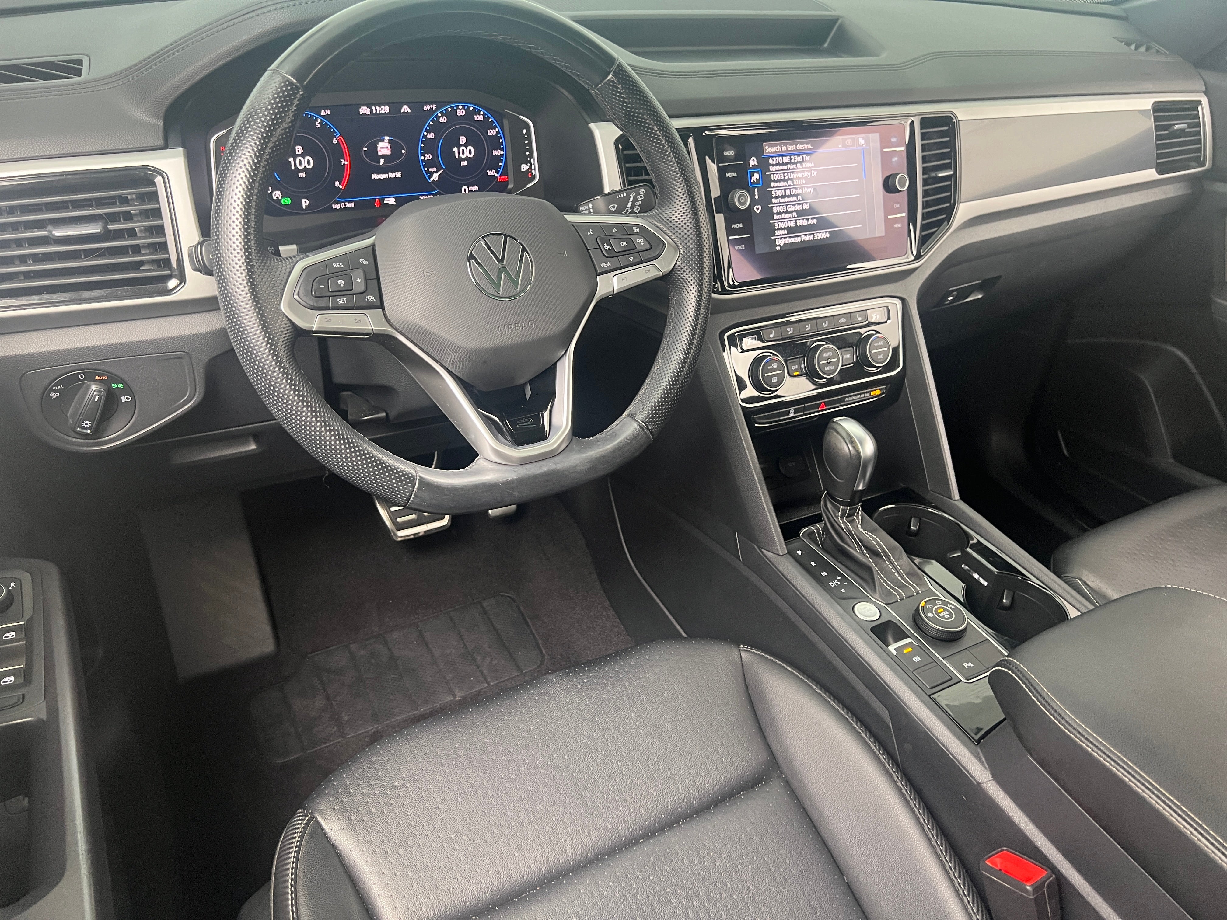 2021 Volkswagen Atlas SEL 2