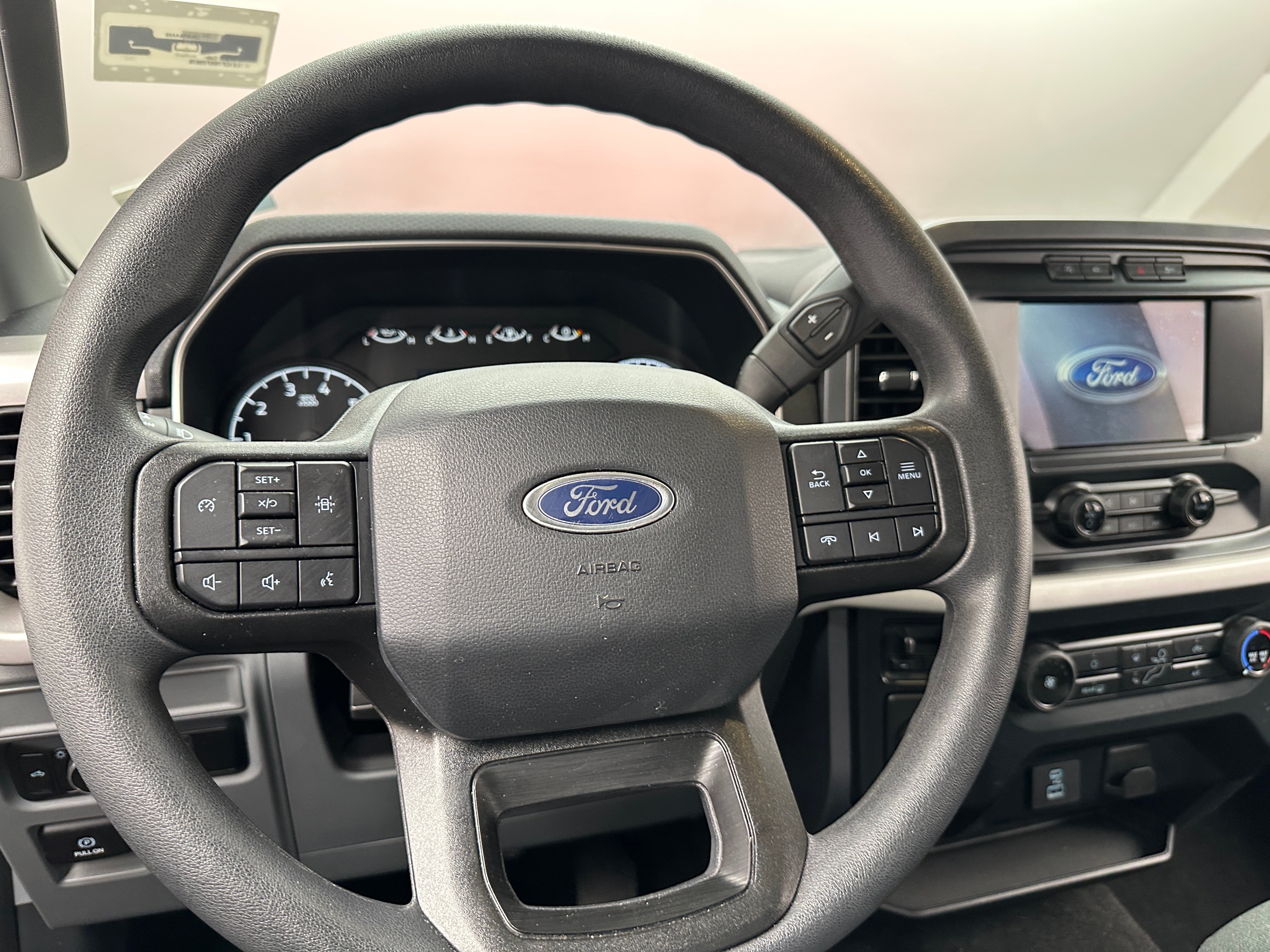 2022 Ford Econoline E-150 5