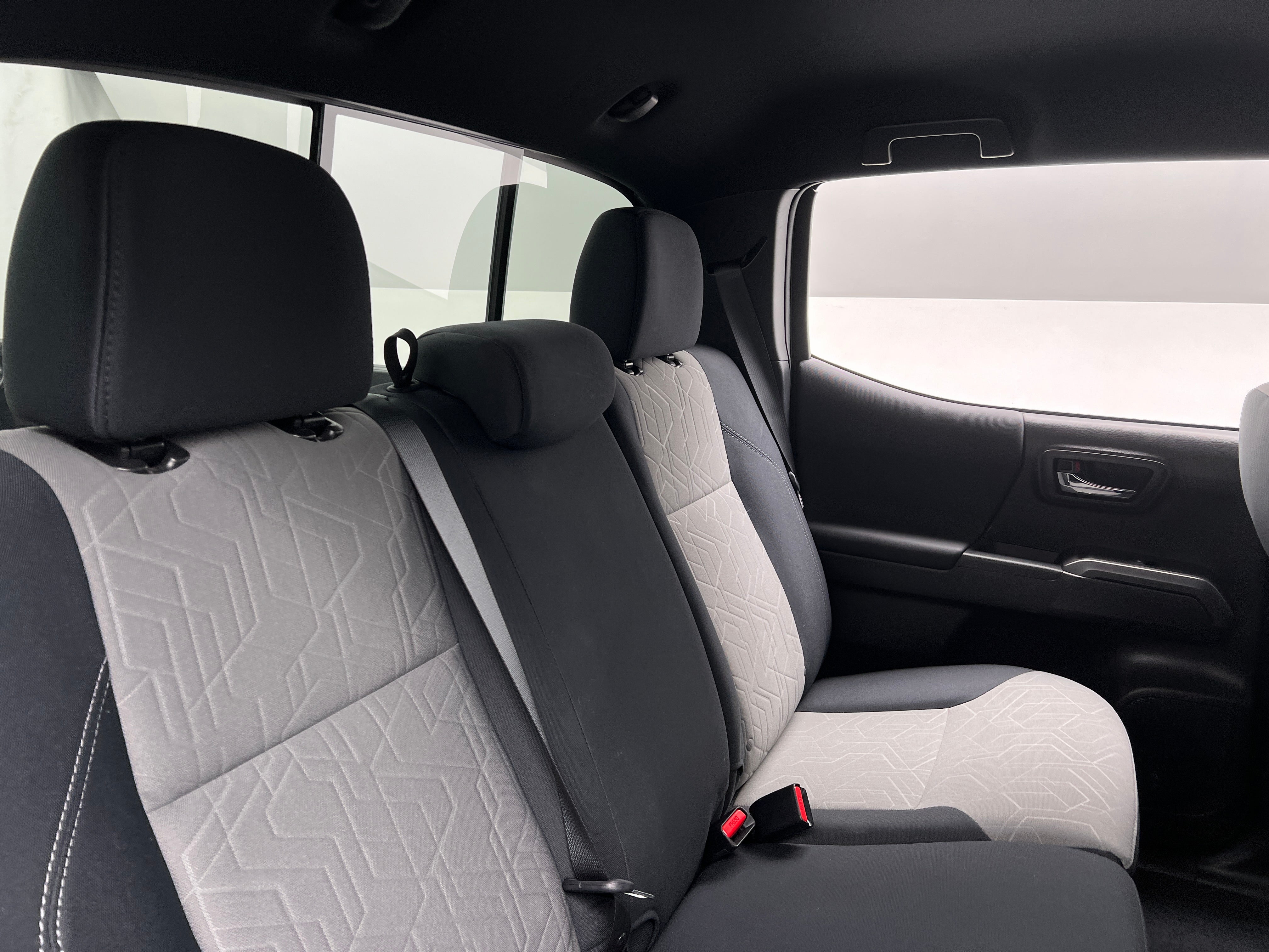 2023 Toyota Tacoma TRD Off-Road 6