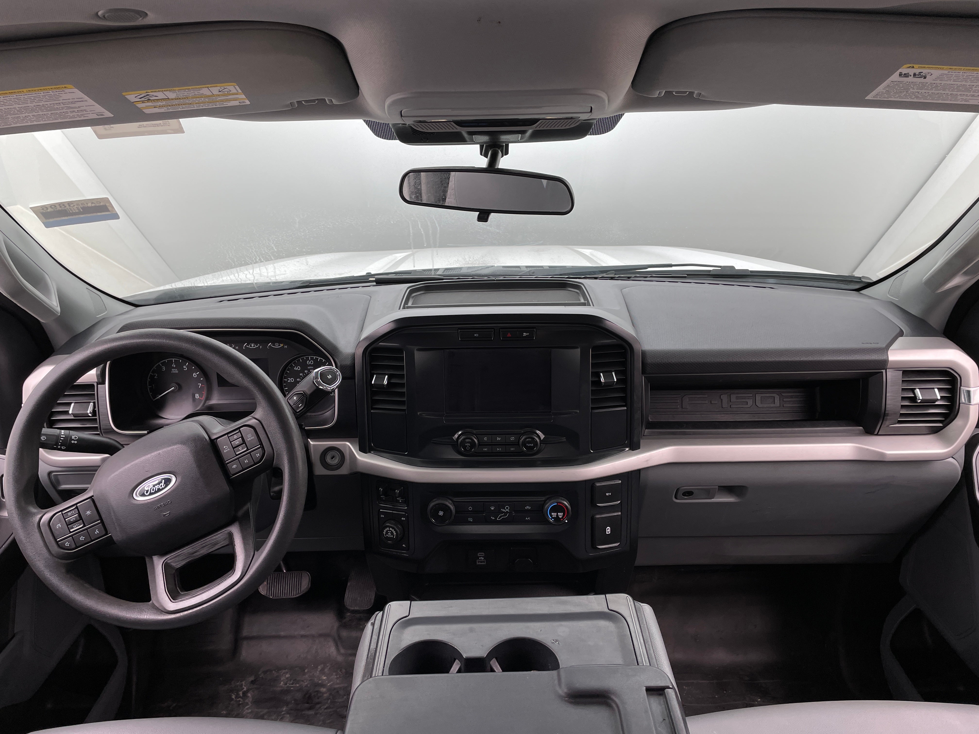 2022 Ford Econoline E-150 3