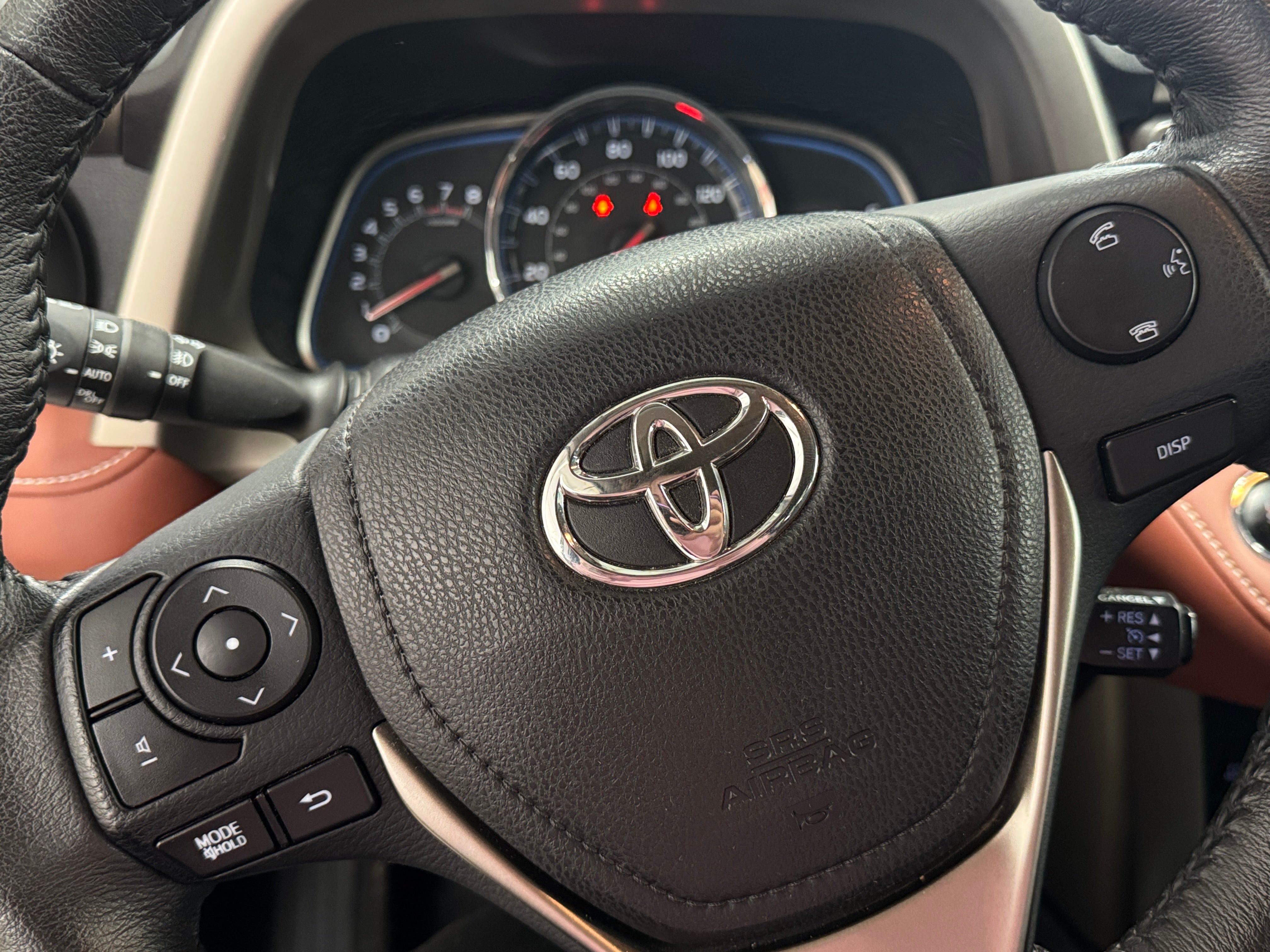 2015 Toyota RAV4 Limited 4